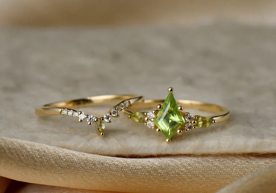 What Is a Wedding Ring Set? Complete Guide to Bridal Ring Sets & Matching Bands