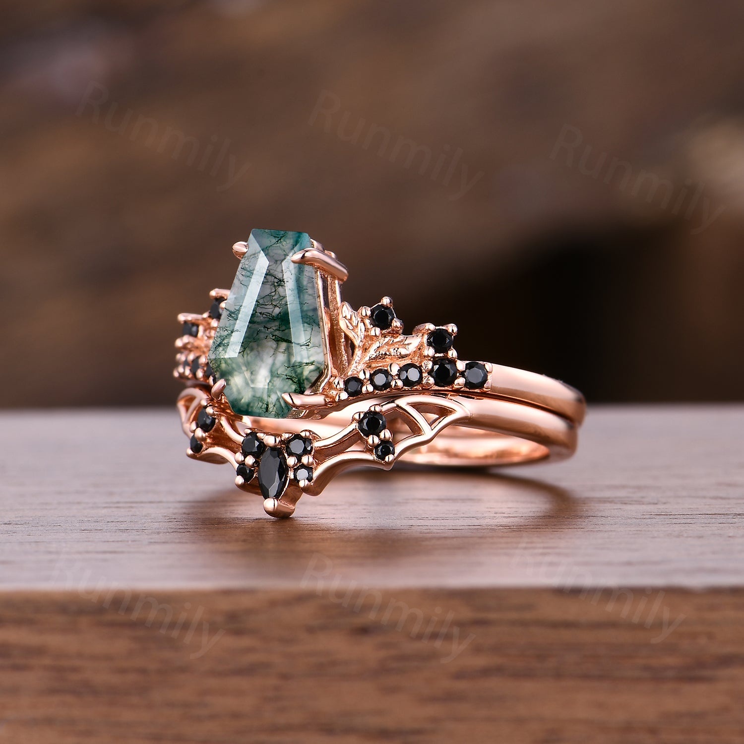 Gothic Bat Wing Moss Agate Engagement Ring Unique Rose Gold Black Spinel Wedding Ring Vampire Bridal Ring Set