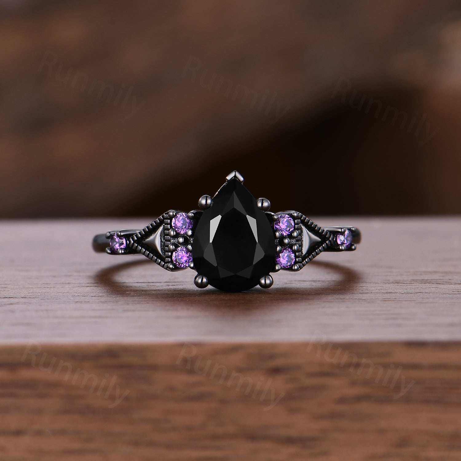 Pear Shaped Black Onyx Engagement Ring Gothic Black Gold Ring Unique Art Deco Amethyst Wedding Ring Leaf Inspired Bridal Promise Ring Set