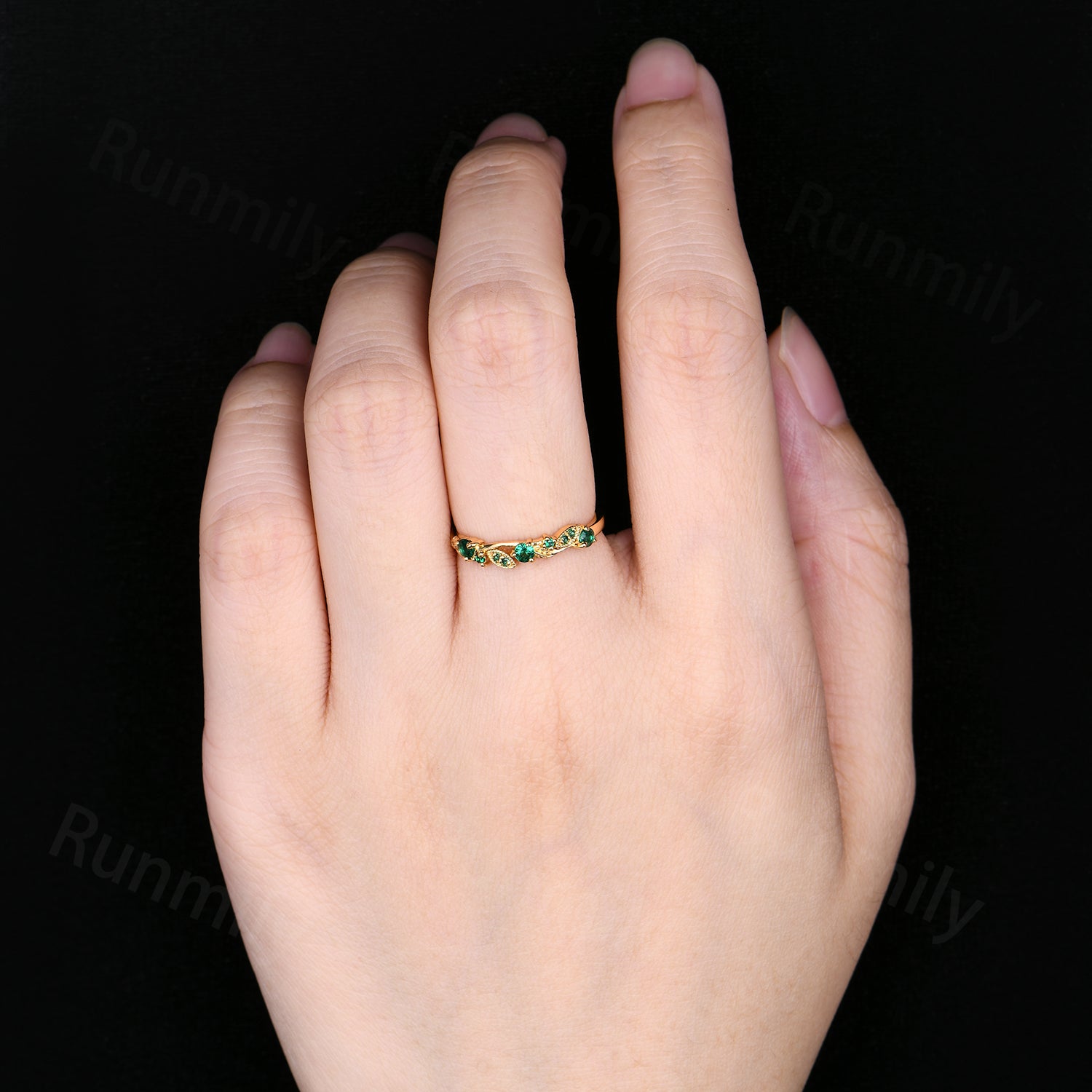 Vintage Emerald Wedding Band Dainty Leaf Inspired Ring May Birthstone Anniversary Ring Gift For Women