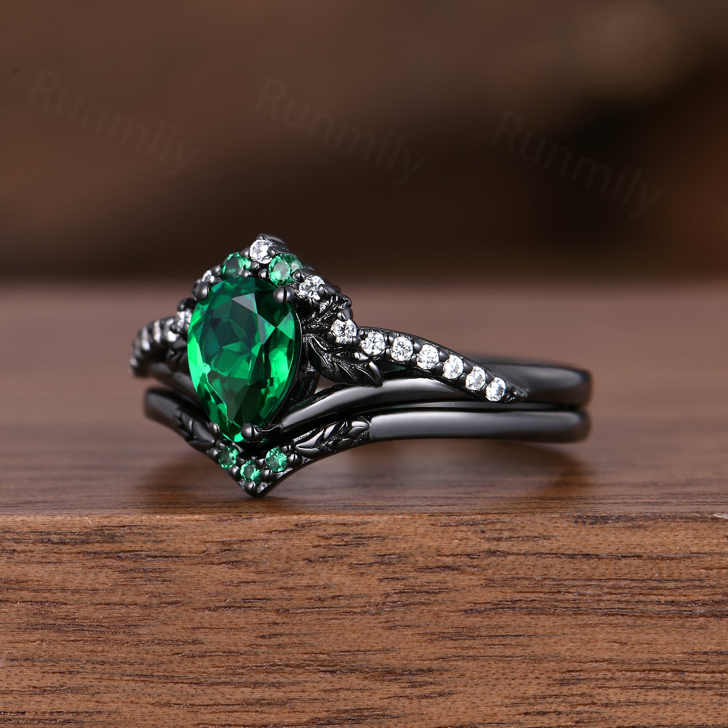 Art Deco Pear Emerald Engagement Ring Set Black Gold Rings Vine Leaf Bridal Promise Ring May Anniversary Gift