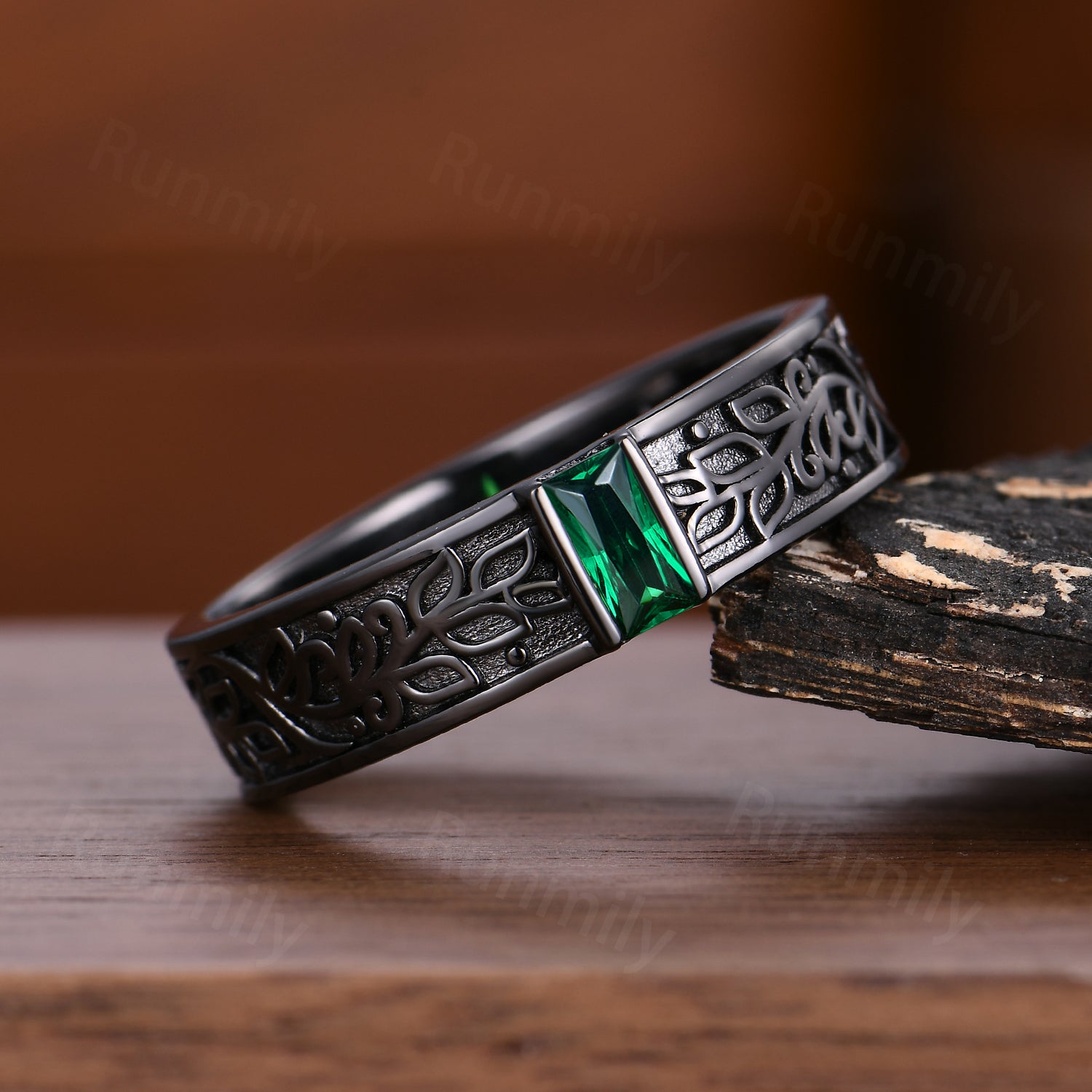 Emerald Mens Wedding Band Gothic Baguette Cut Band Art Deco Leaf Design Unique Black Gold Mens Stacking Band Gift For Him