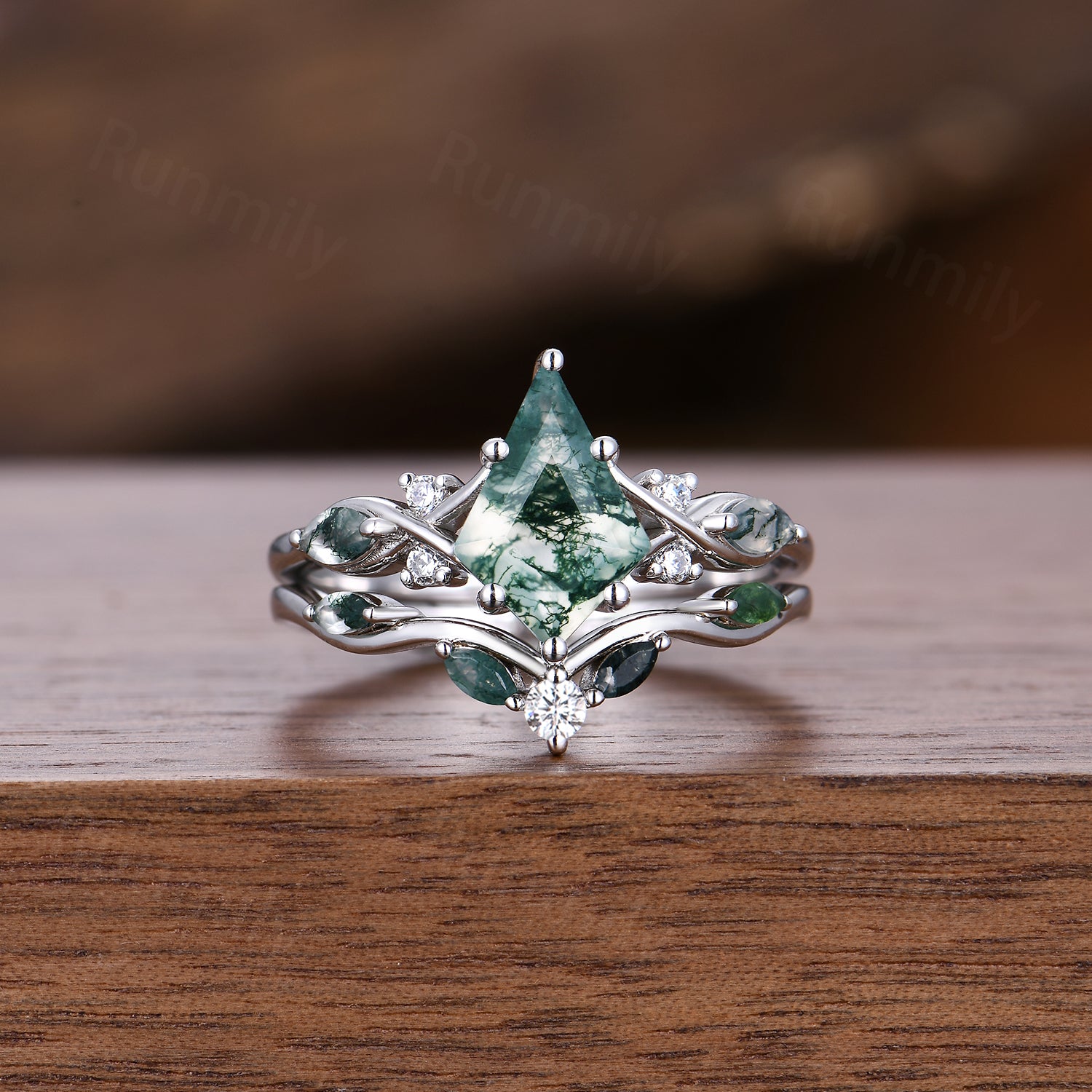 Kite Green Moss Agate Ring Set- His and Hers Wedding Band- Silver & Tungsten Ring Set- Matching Nature Couples Promise Ring