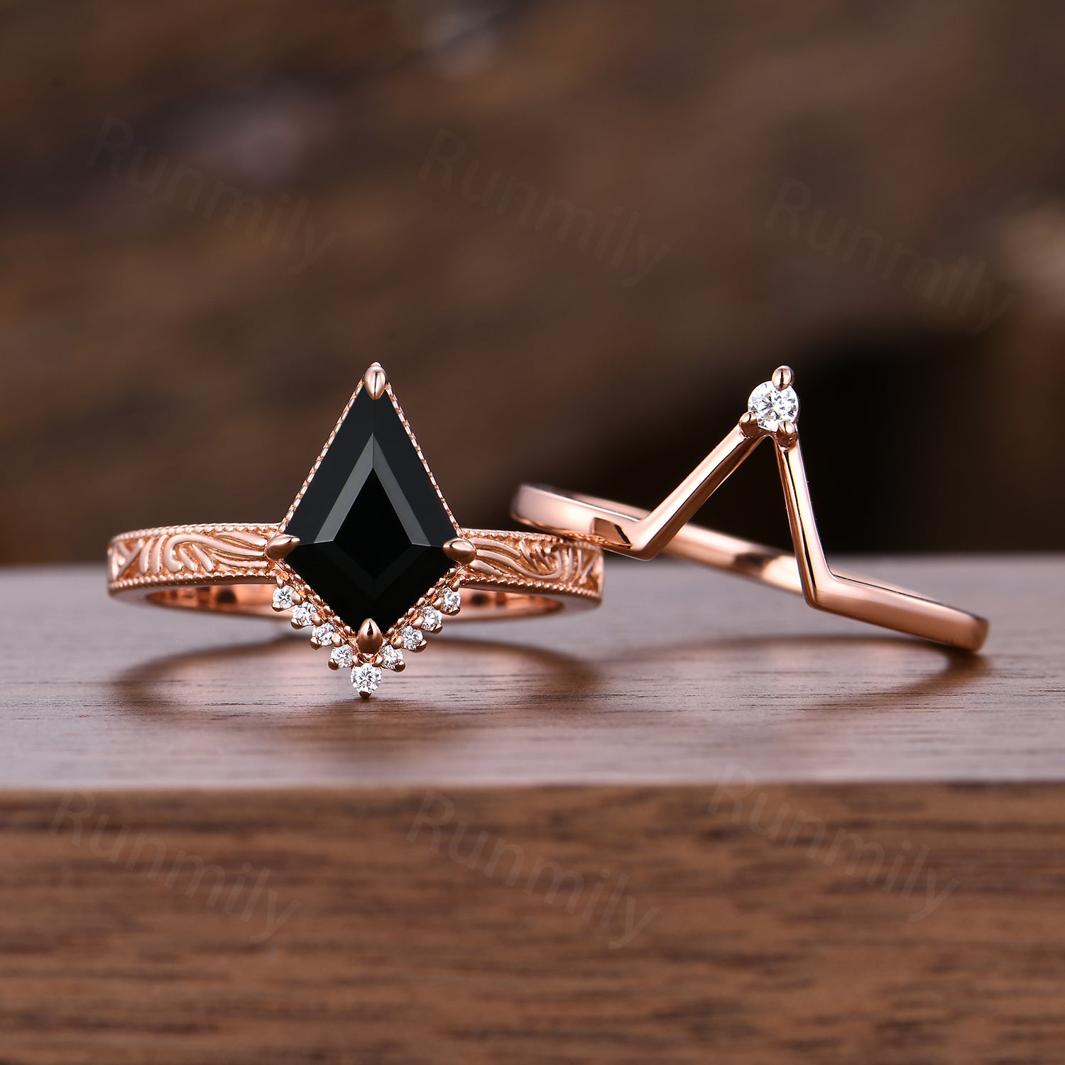 Filigree Black Onyx Engagement Ring Set Antique Rose Gold Wedding Stacking Ring Unique V Curved Bridal Anniversary Ring