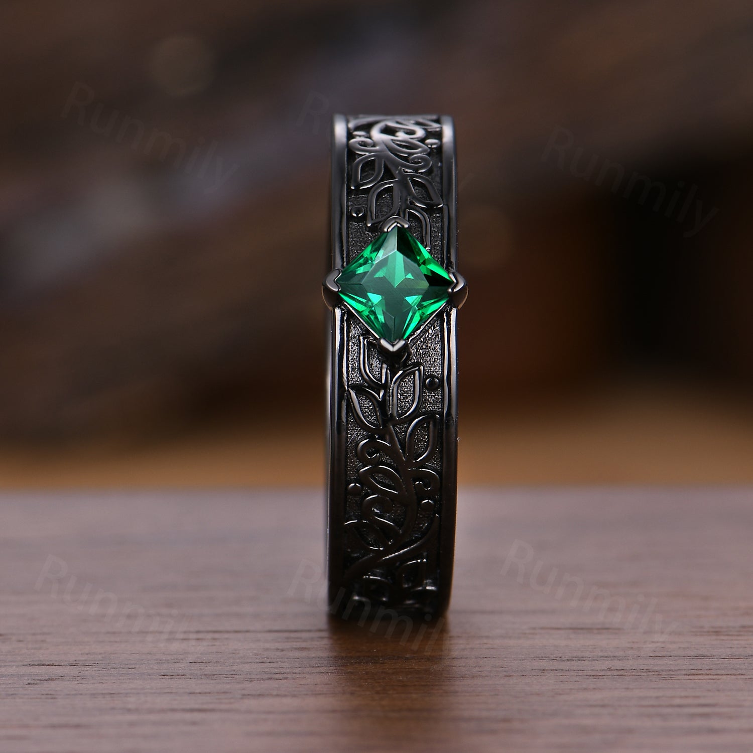 Emerald Mens Wedding Band Gothic Princess Cut Band Art Deco Leaf Design Unique Black Gold Mens Stacking Band Gift For Him