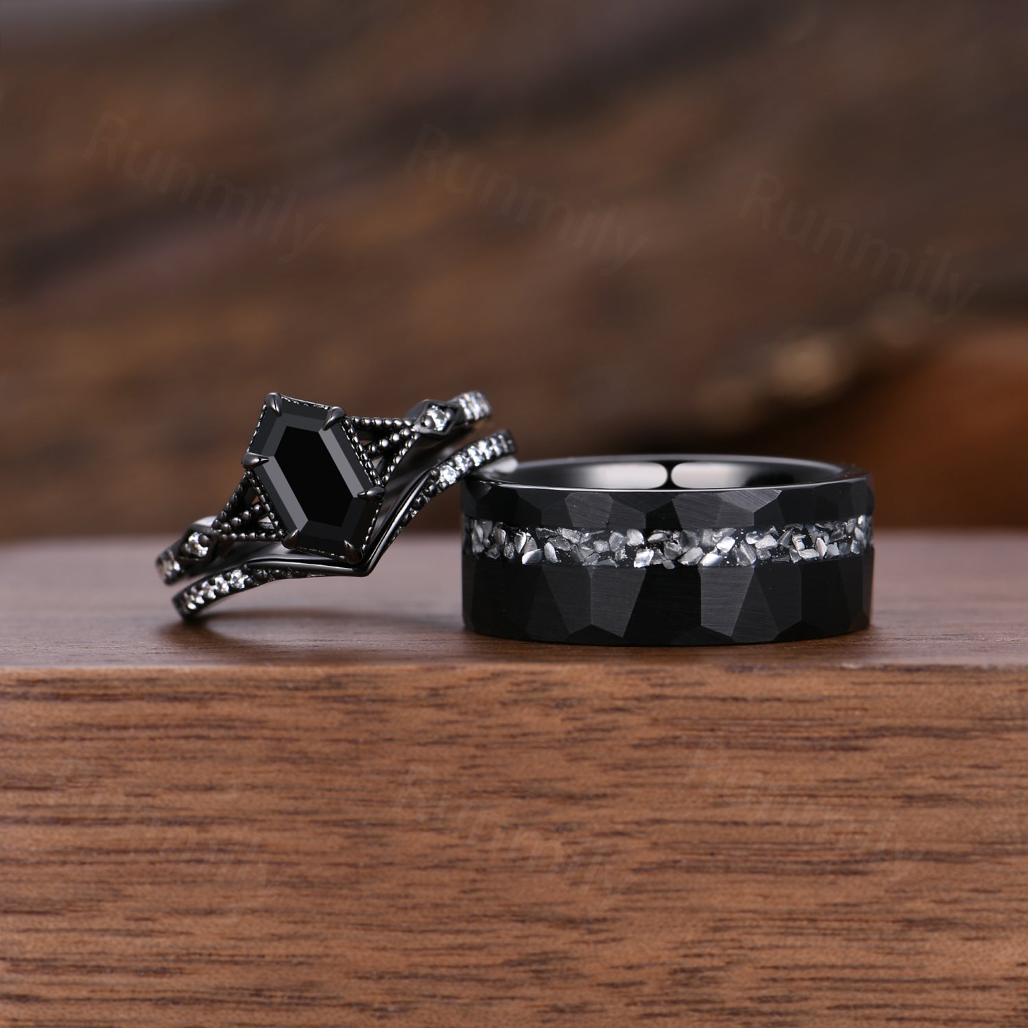 Gothic Black Onyx Couples Ring Set Black Gold His and Hers Wedding Bands Art Deco Bridal Promise Ring Anniversary Gifts For Couple