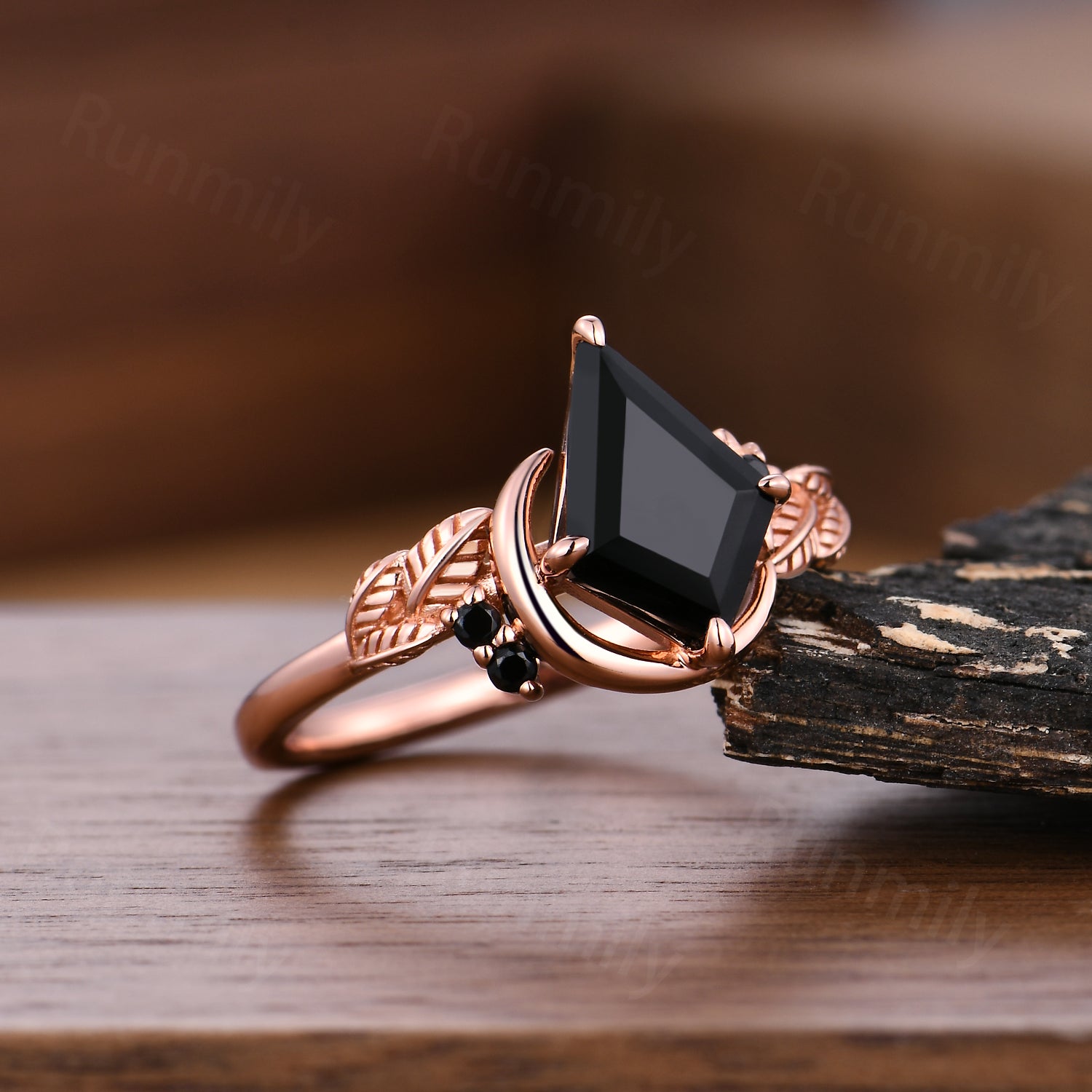 Vintage Kite Cut Black Onyx Engagement Ring Rose Gold Nature Inspired Ring Unique Moon Leaf Black Gem Wedding Ring Art Deco Promise Ring