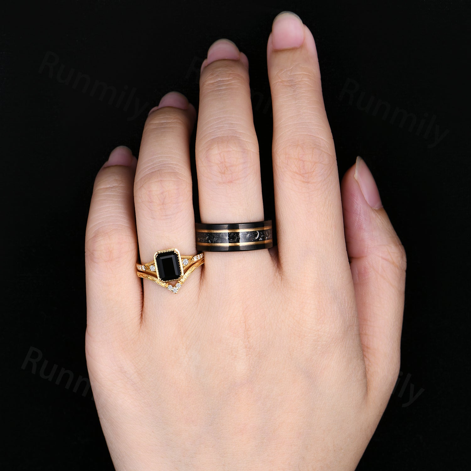 Antique Black Onyx Couples Ring Set Unique Filigree Bridal Ring Yellow Gold His and Hers Wedding Bands Mens Tungsten Ring Anniversary Rings