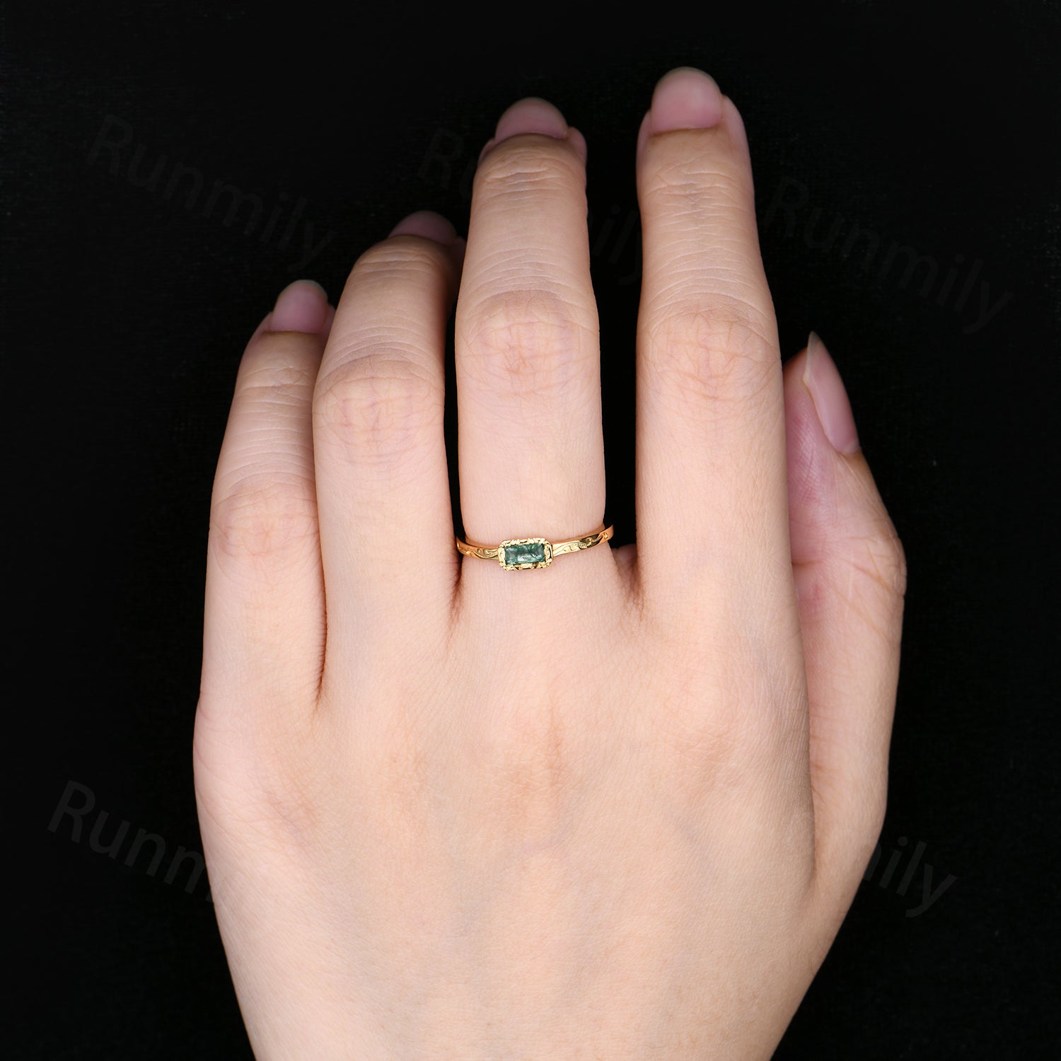 Art Deco Baguette Moss Agate Wedding Ring Unique Filigree Wedding Band Solid 14K Yellow Gold Ring For Women Anniversary Vintage Band