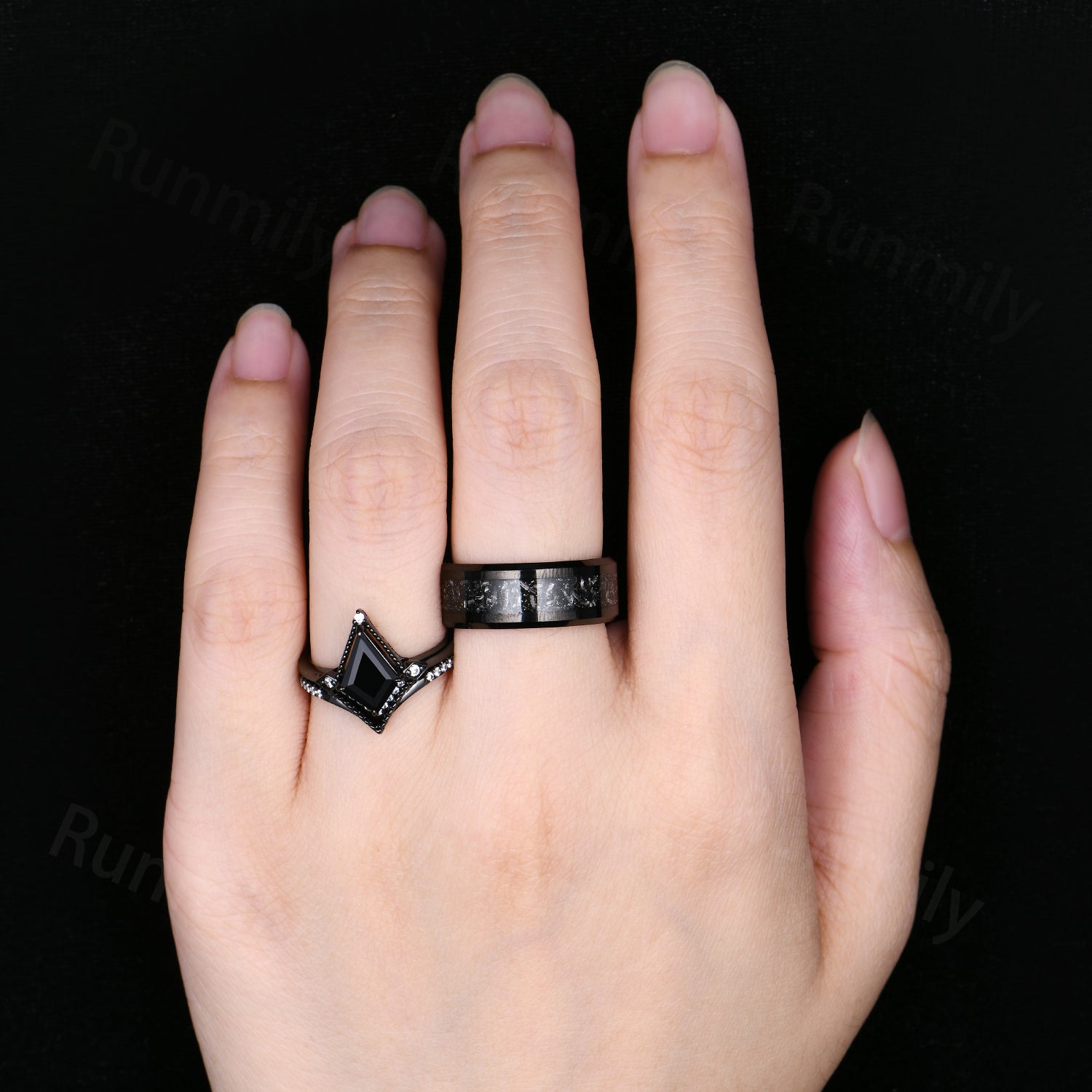 Black Onyx & Meteorite Couples Ring- His and Hers Wedding Band- Black Gold Ring Set- Matching Art Deco Couples Unique Vintage Promise Ring