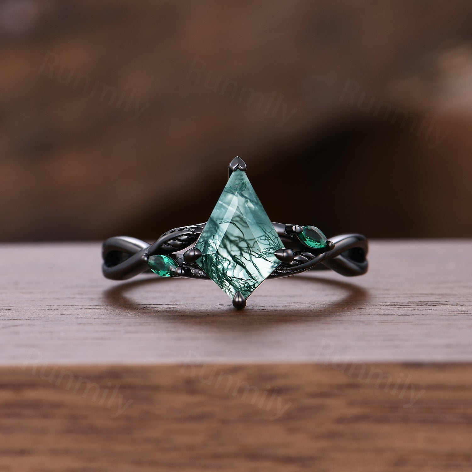 Kite Cut Moss Agate Engagement Ring Set Vintage Black Gold Emerald Ring Marquise Open Gap Band Bridal Set Anniversary Ring