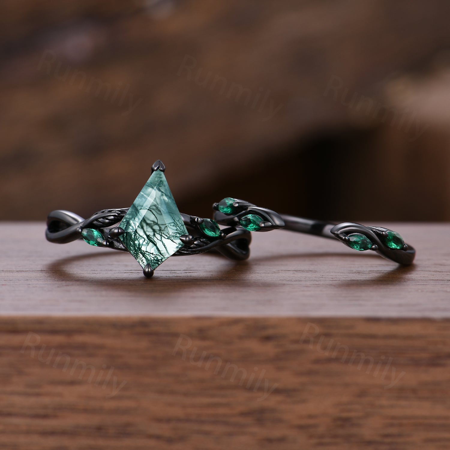 Kite Cut Moss Agate Engagement Ring Set Vintage Black Gold Emerald Ring Marquise Open Gap Band Bridal Set Anniversary Ring