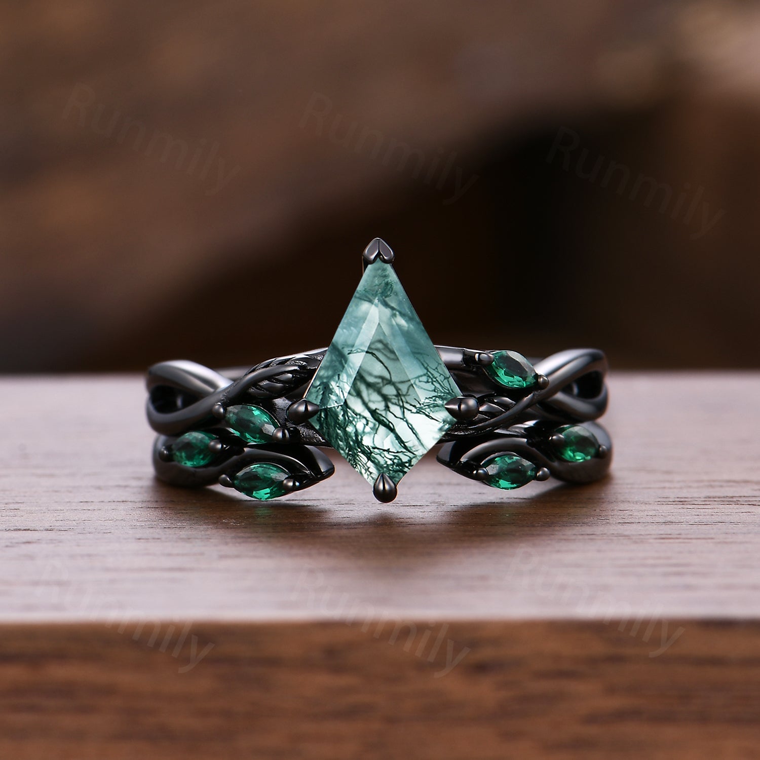 Kite Cut Moss Agate Engagement Ring Set Vintage Black Gold Emerald Ring Marquise Open Gap Band Bridal Set Anniversary Ring