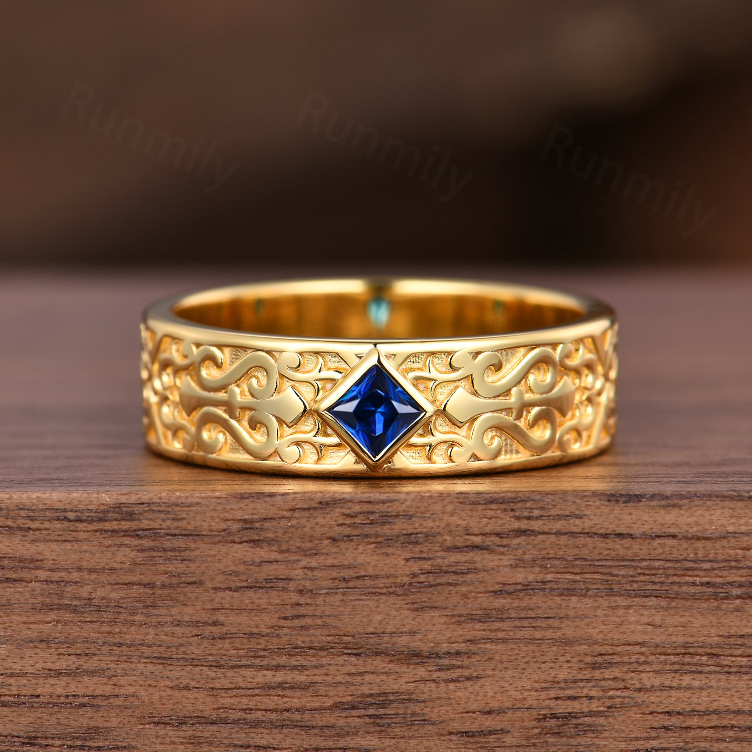 Antique Mens Blue Sapphire Wedding Band Yellow Gold Knight Mens Ring Vintage Engraved Engagement Anniversary Ring For Husband/Father