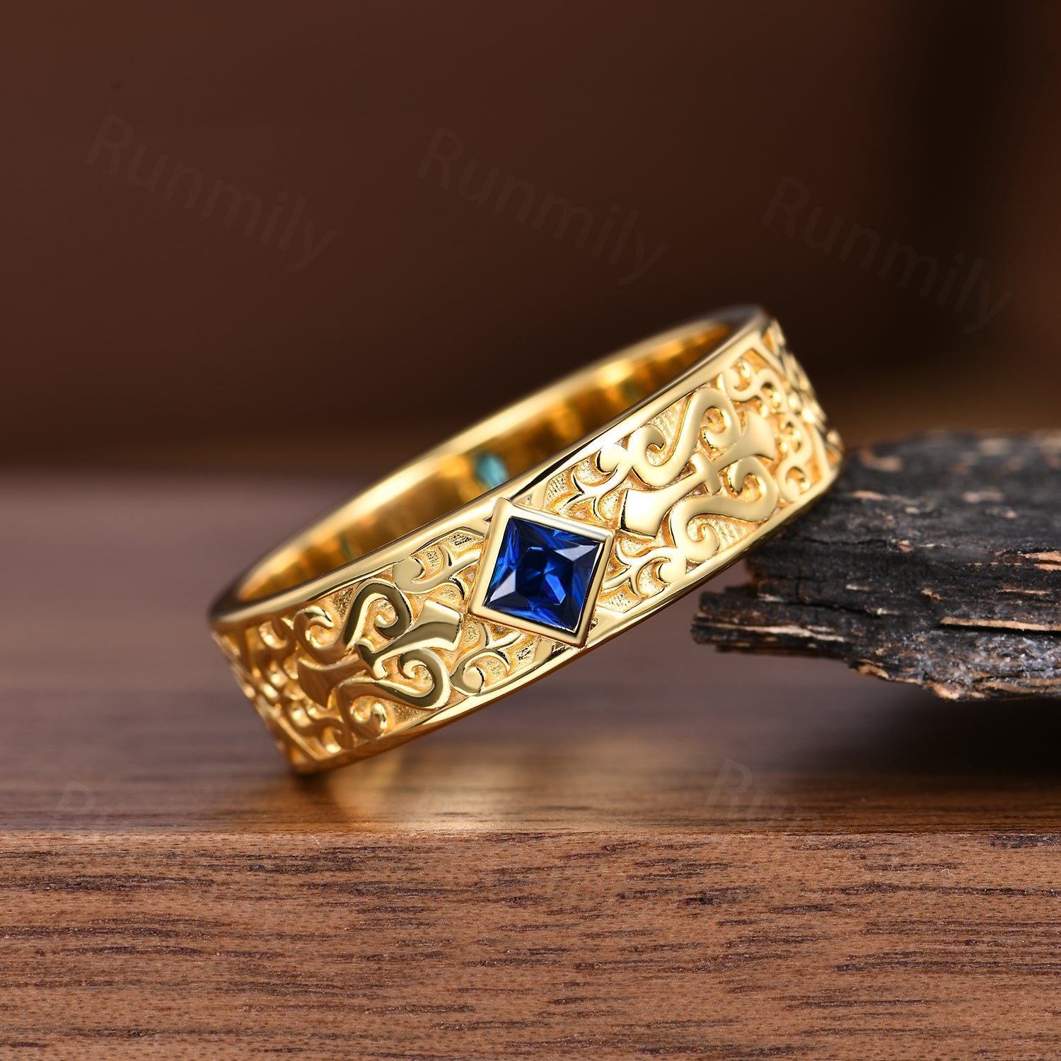 Antique Mens Blue Sapphire Wedding Band Yellow Gold Knight Mens Ring Vintage Engraved Engagement Anniversary Ring For Husband/Father