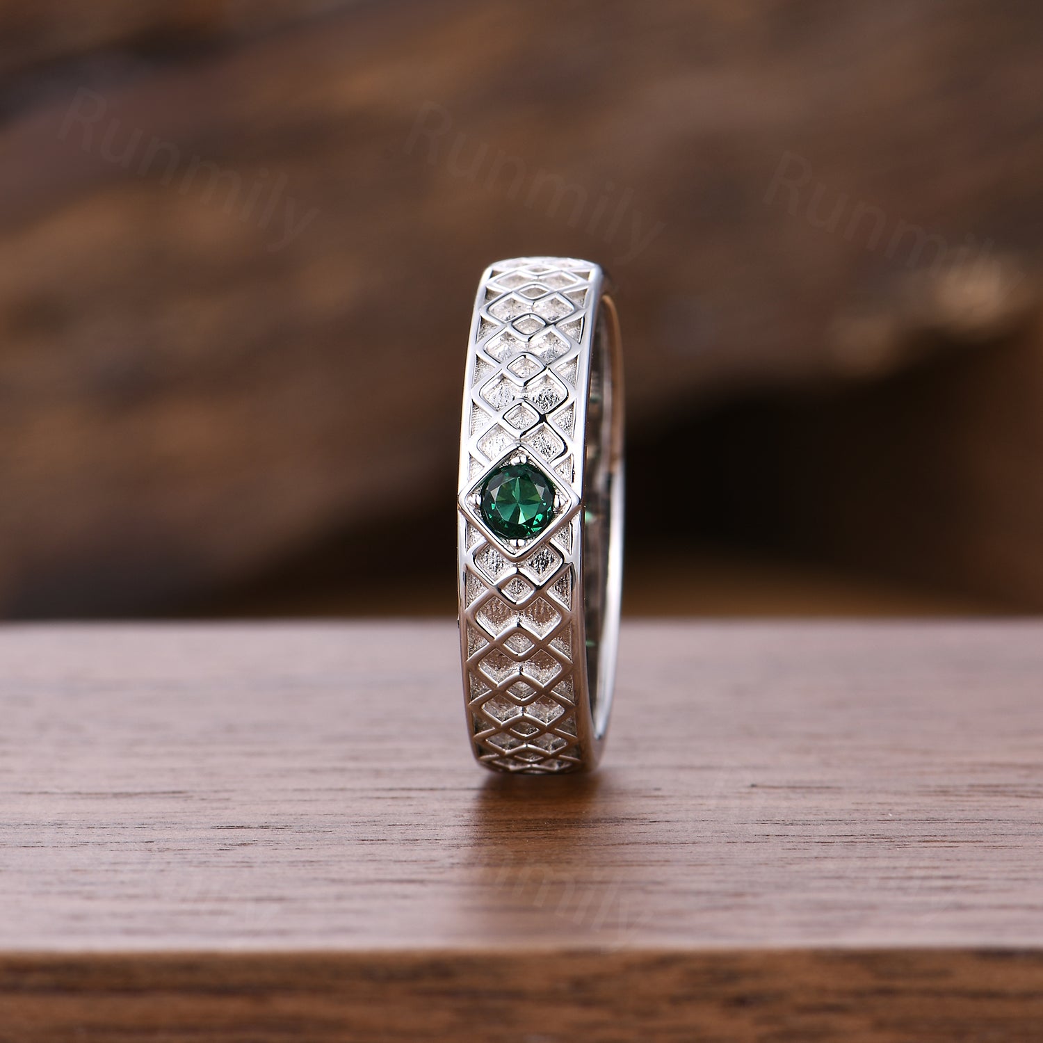 Round Cut Emerald Mens Ring Princess Knot Emerald Wedding Band 14K White Gold May Birthstone Jewelry Vintage Engagement Ring For Him