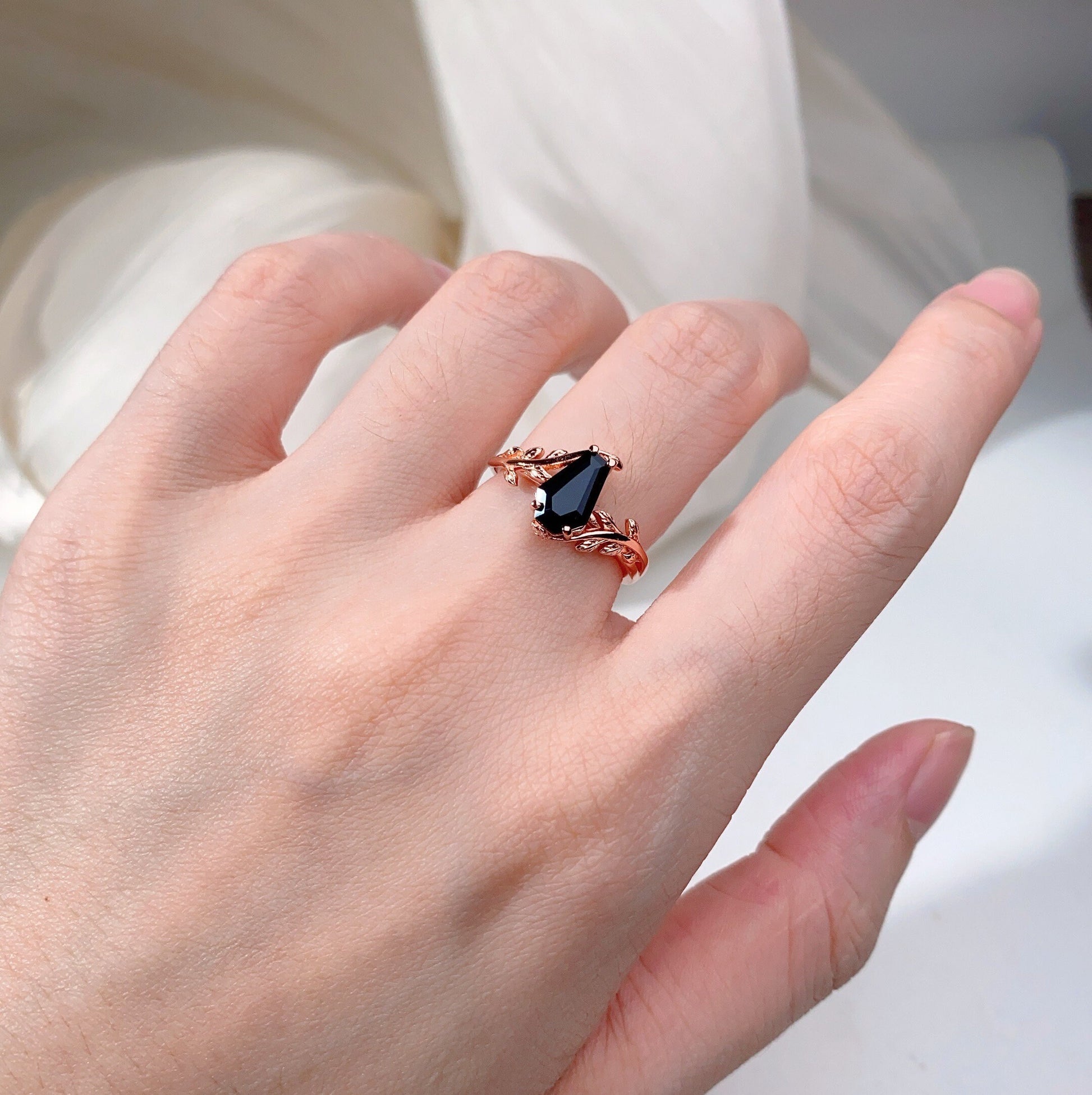 Coffin Cut Black Onyx Couples Ring Vintage Rose Gold Matching Ring Set Twig Leaf His and Hers Wedding Band Mens Onyx Ring Black Gem Ring