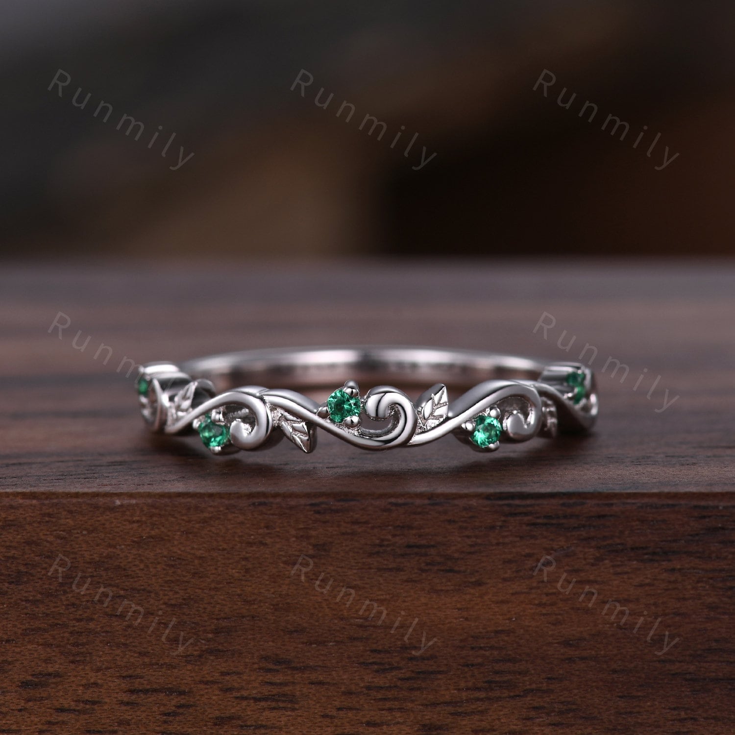 2pcs Couple Rings Set Inspired Leaf Emerald Engagement Rings For Women Vintage Leaf Wedding Band For Men Unique Wedding Anniversary Ring Set