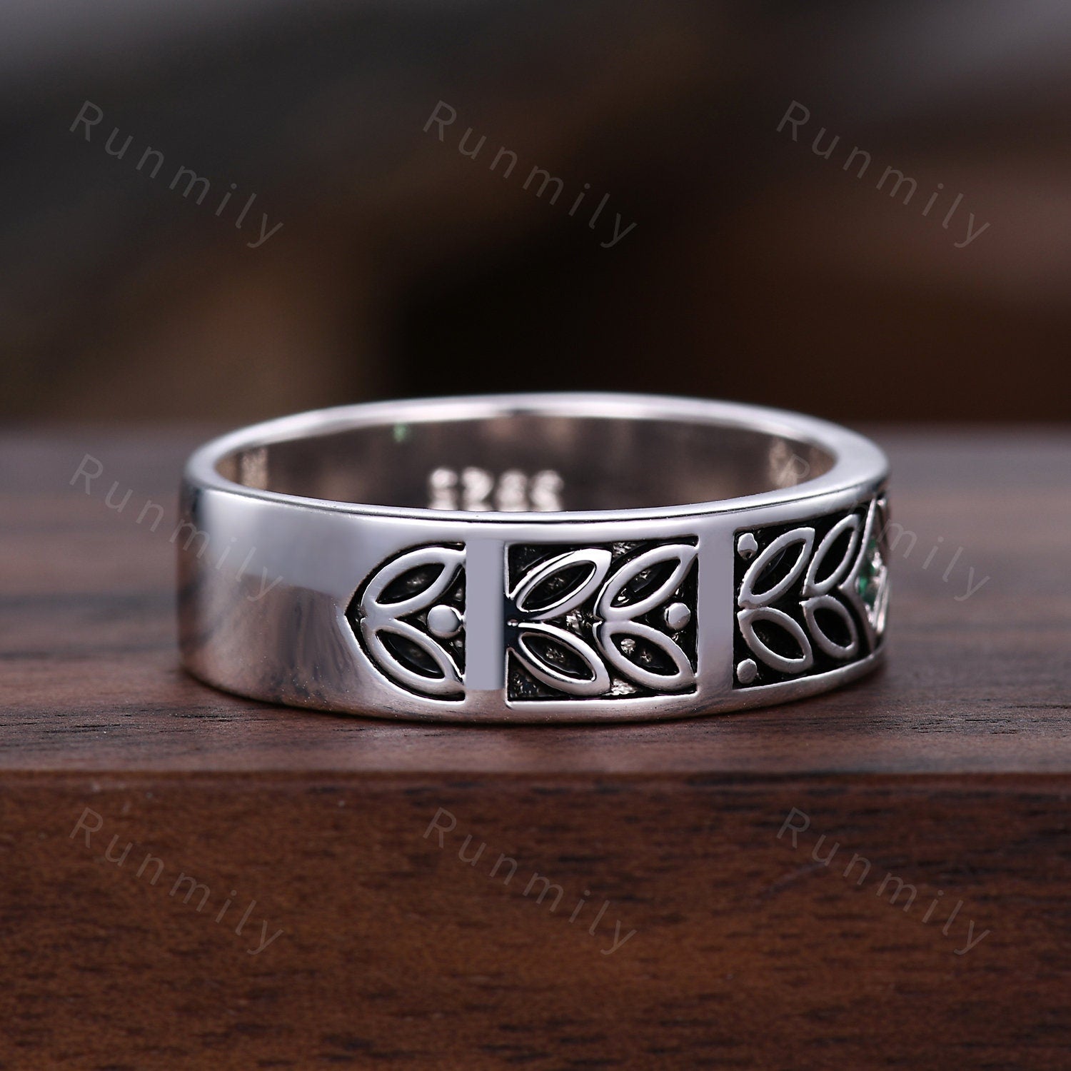 Nature inspired Green Emerald couples ring sterling silver matching ring set His and Her wedding band Mens emerald ring Anniversary rings