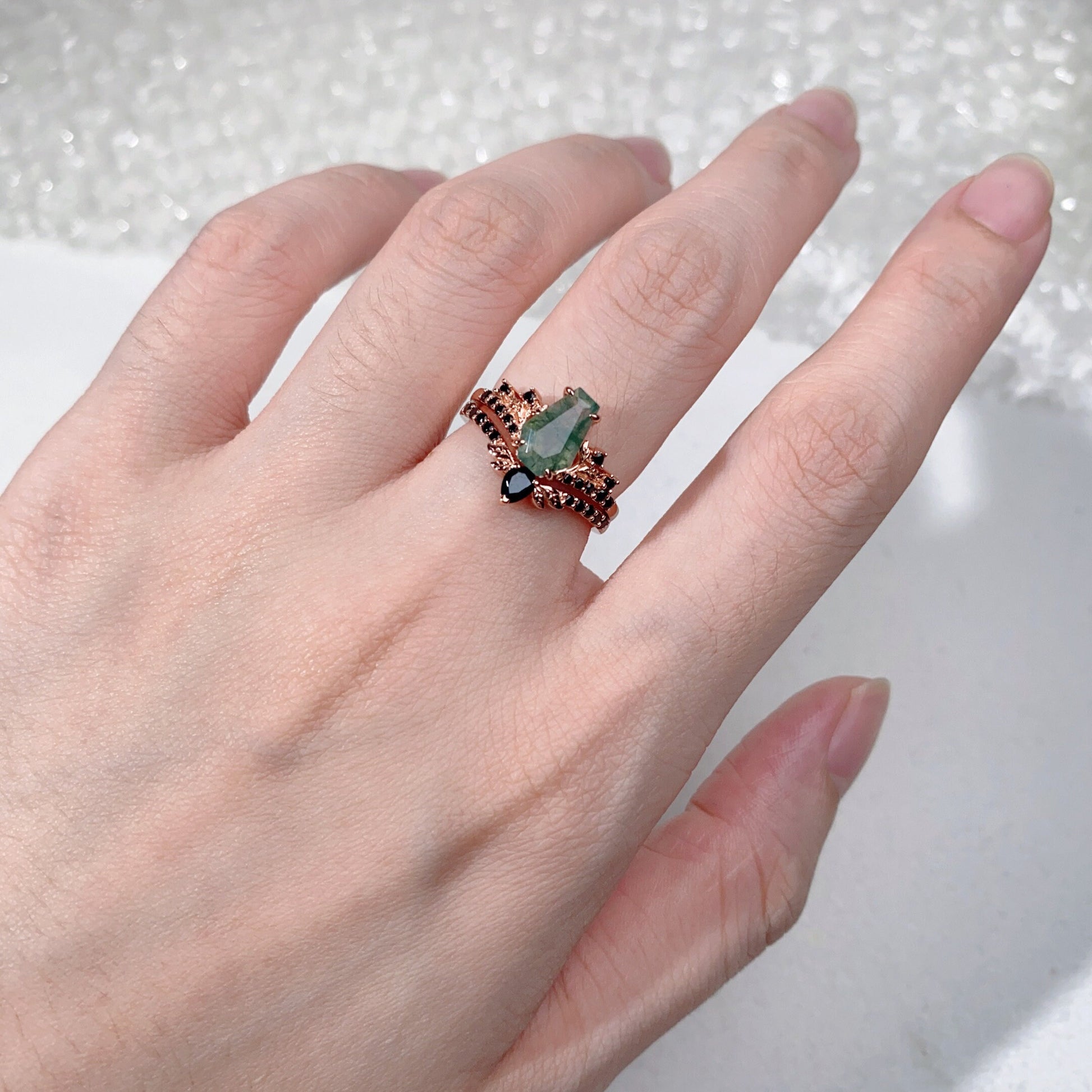 Coffin Cut Natural Moss Agate Couples Ring Rose Gold Moss Agate and Emerald Wedding Ring Set Vintage Unique Vine Leaf Matching Promise Ring