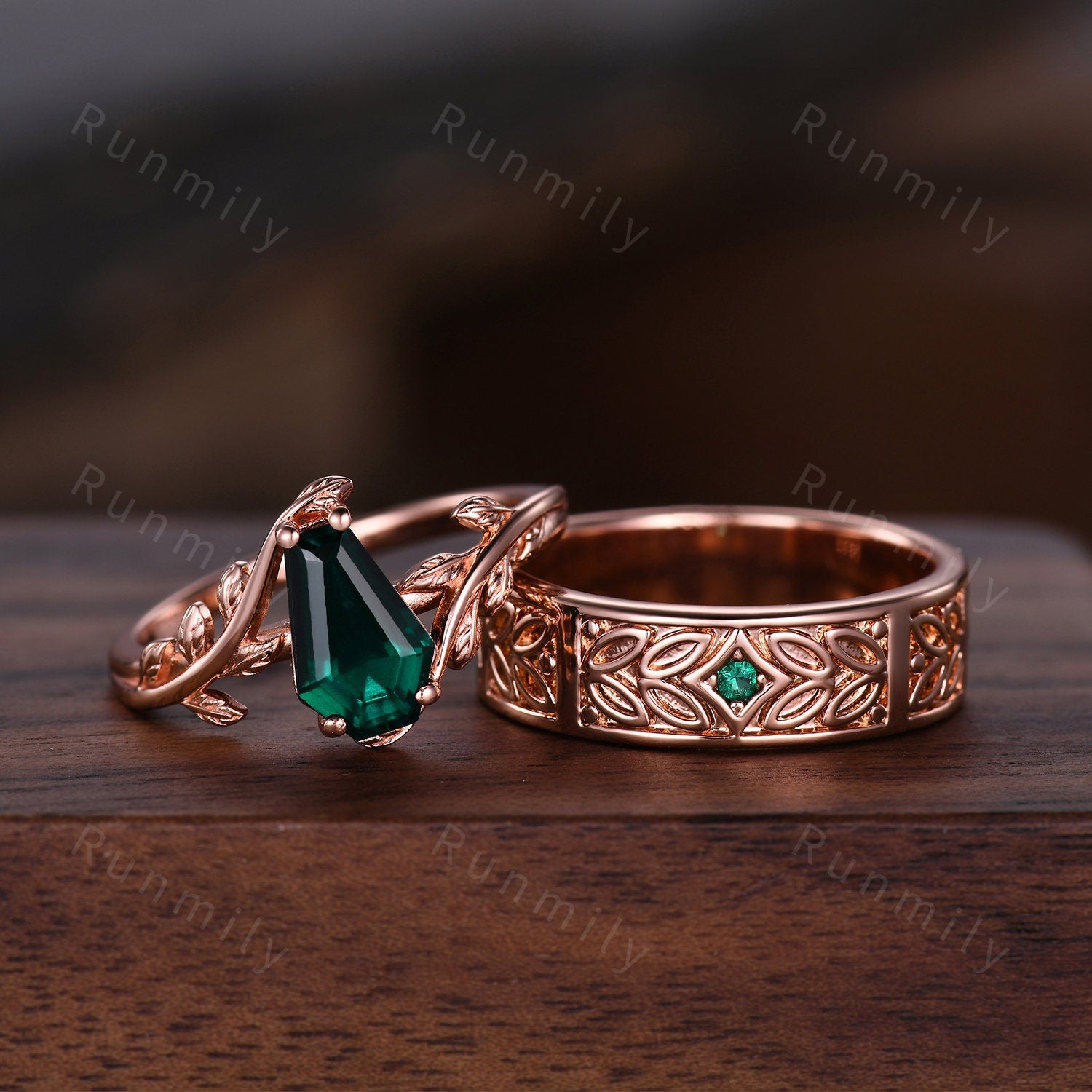 Vintage Coffin Cut Emerald Couples Ring Unique Rose Gold Matching Ring Set His And Her Wedding Ring Art Deco Branch Leaf Ring Green Gemstone