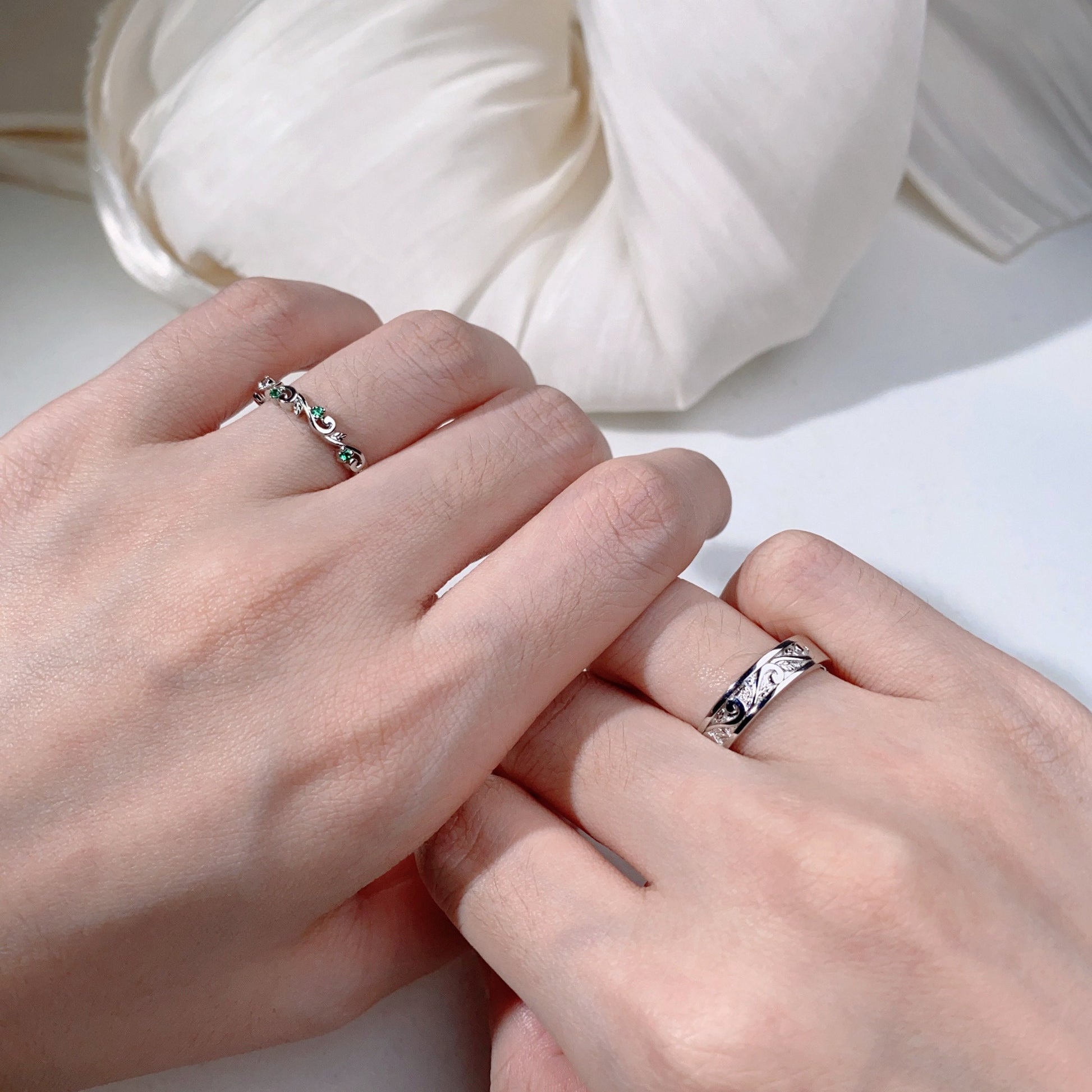 2pcs Couple Rings Set Inspired Leaf Blue Sapphire Engagement Rings For Women Vintage Leaf Band For Men Unique Wedding Anniversary Ring Set