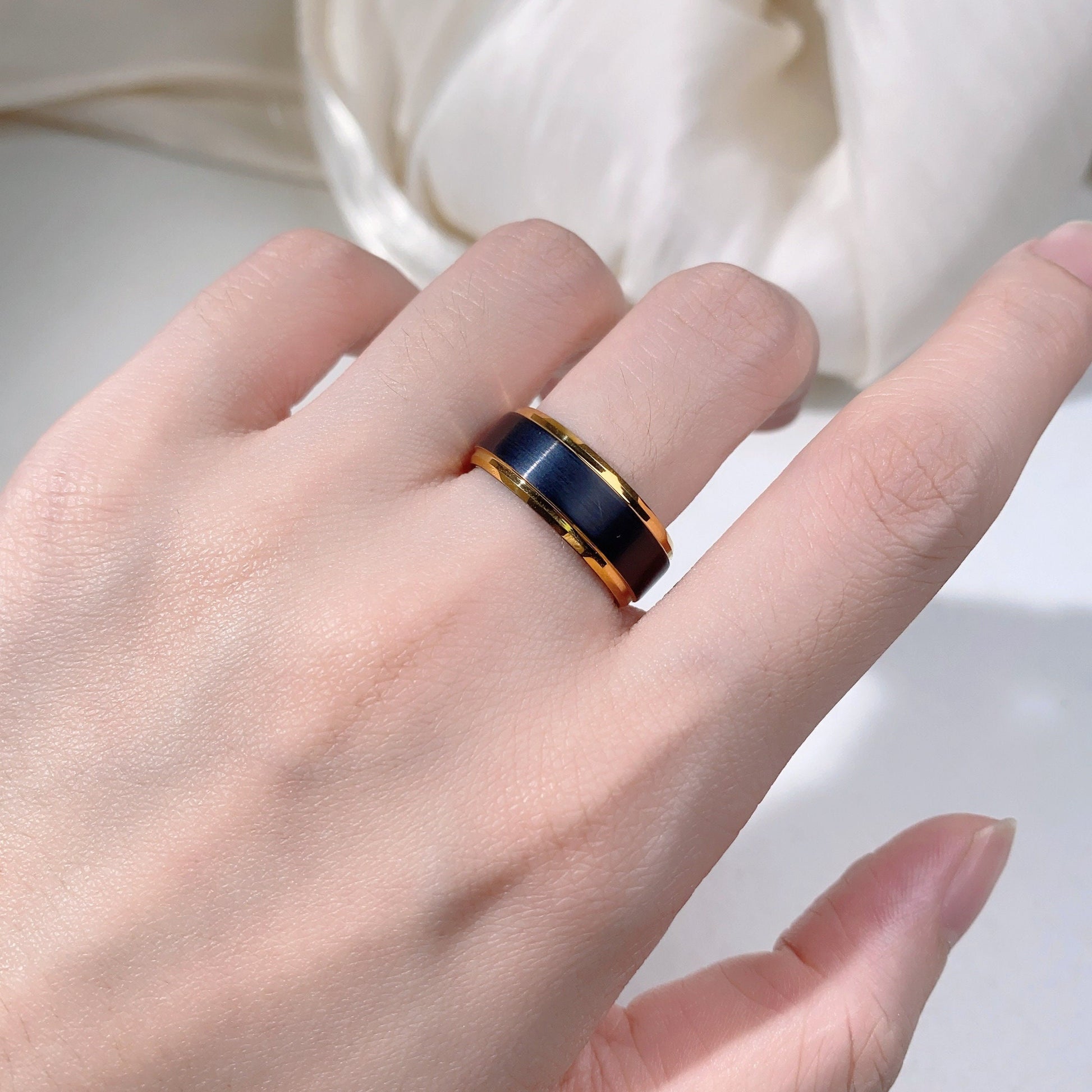 Vintage Black onyx Couples Ring Yellow Gold Matching Ring Set His and Hers Wedding Band Promise Ring For Men For Women Natural Black Gem