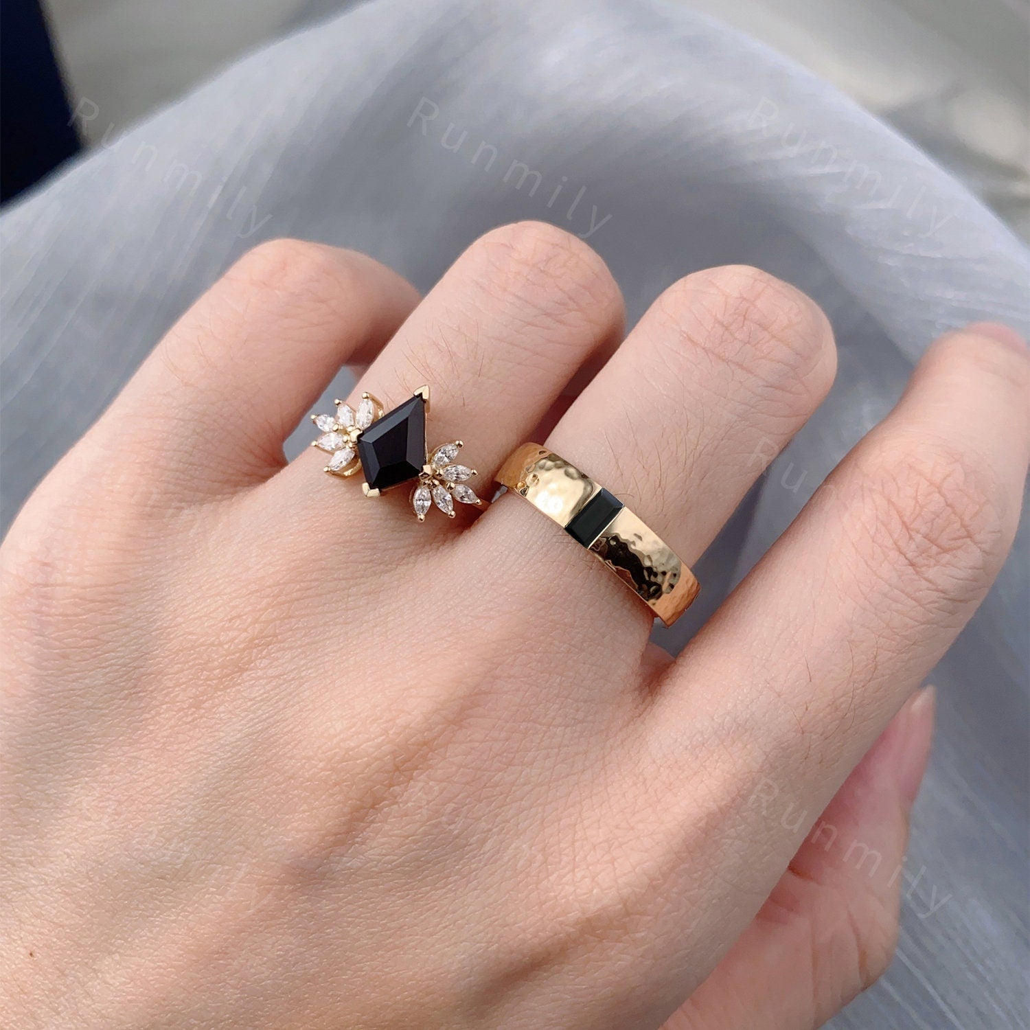 Kite cut Black Onyx Couples Ring Yellow Gold Matching Ring Set His and Hers Wedding Band Mens Hammered Ring Promise Ring For Men and Women