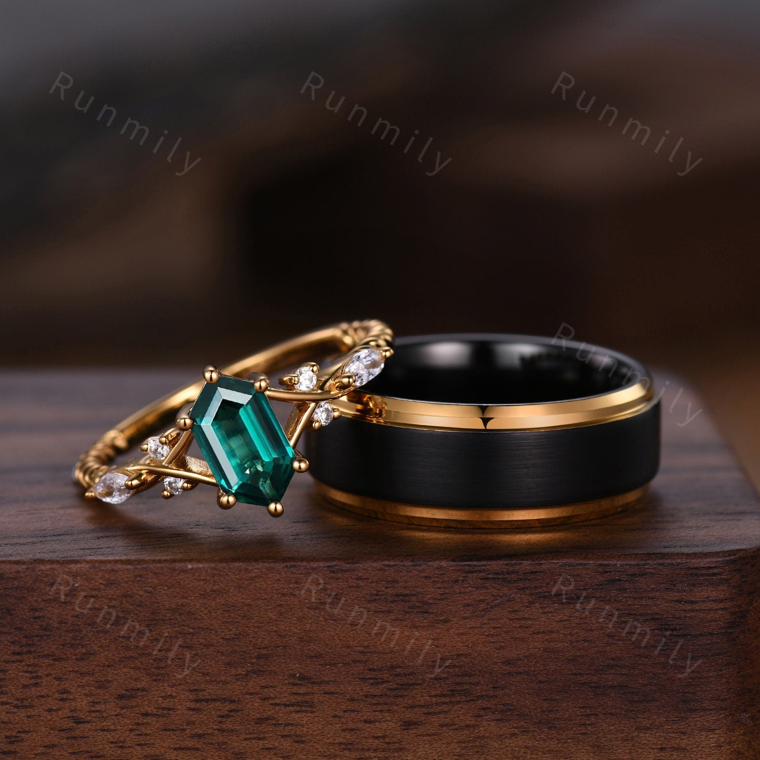 Vintage Emerald Couples Ring Yellow Gold Matching Ring Set His and Hers Wedding Band Promise Ring For Men For Women May Birhstone Ring