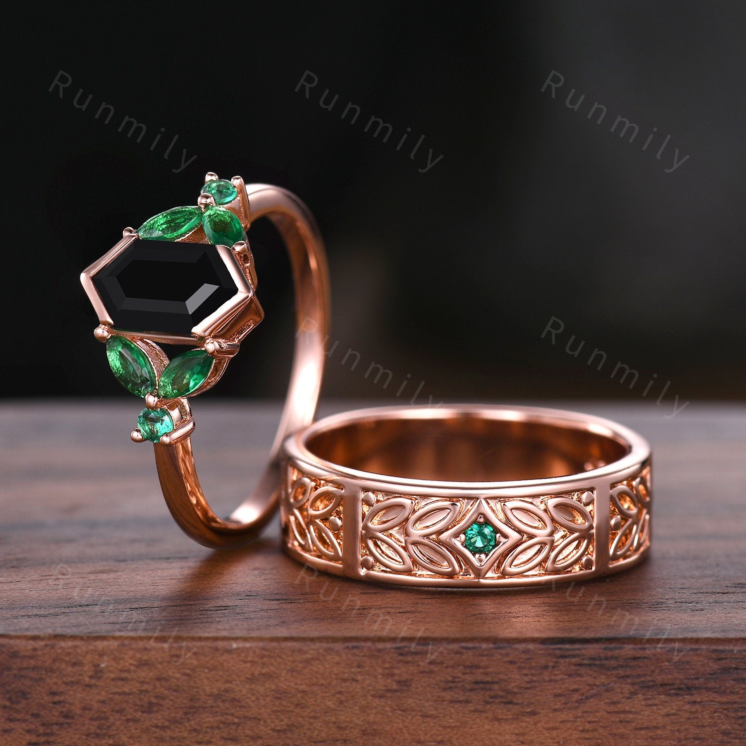 Vintage Black Onyx & Emerald Couples Ring Set Rose Gold Matching Wedding Ring His And Hers Wedding Band Mens Emerald Nature Inspired Ring