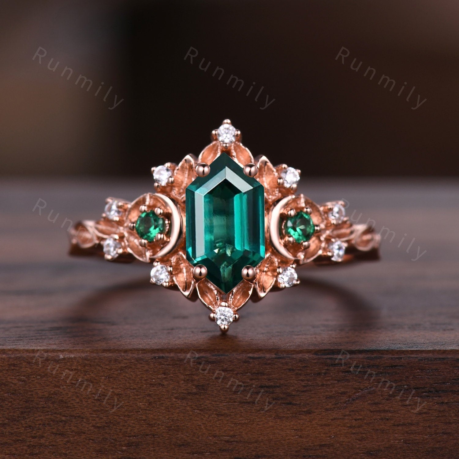 Antique Emerald Couples Ring Set Rose Gold Matching Ring For Men For Women Vintage His and Hers Wedding Band Mens Emerald Ring Green Rings
