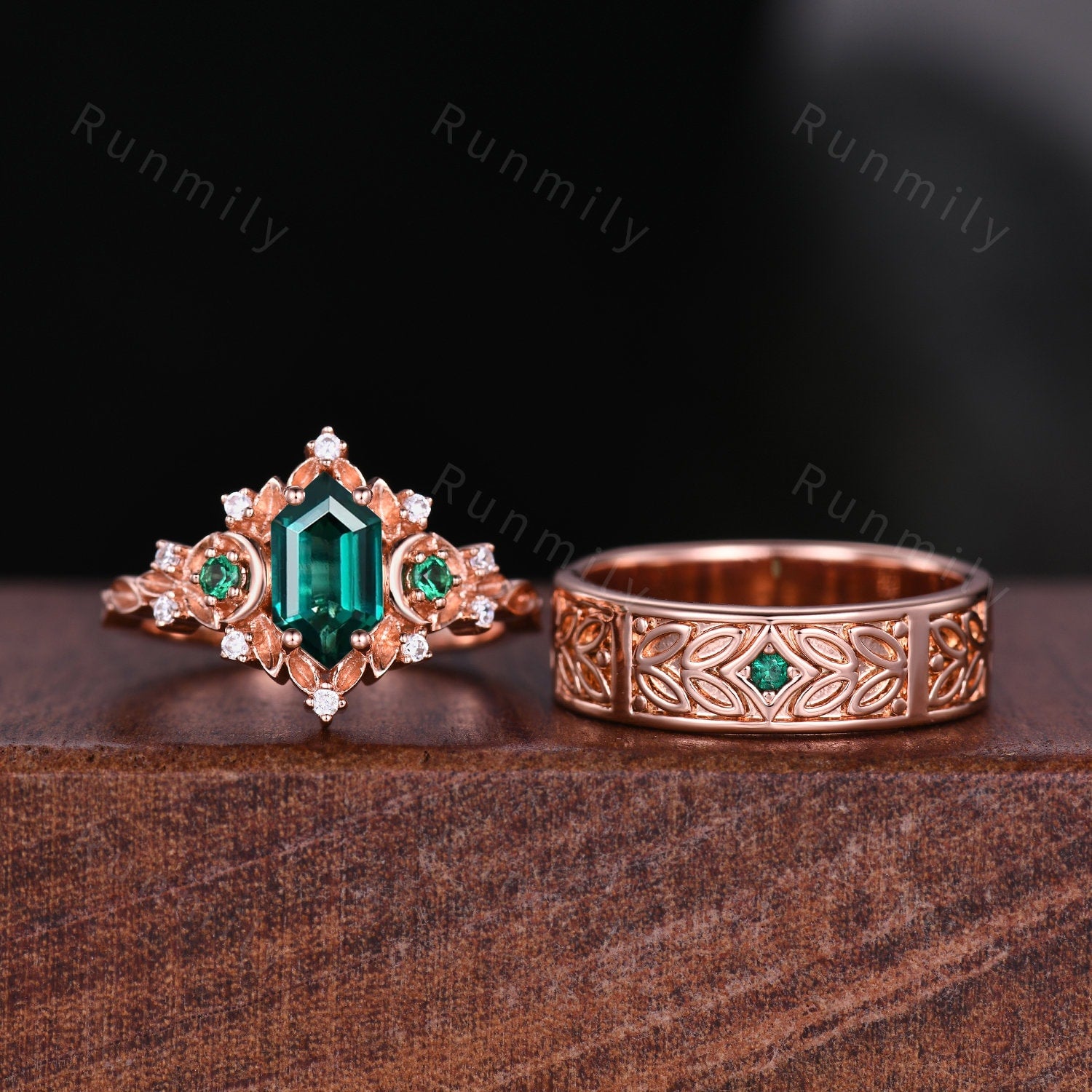 Antique Emerald Couples Ring Set Rose Gold Matching Ring For Men For Women Vintage His and Hers Wedding Band Mens Emerald Ring Green Rings