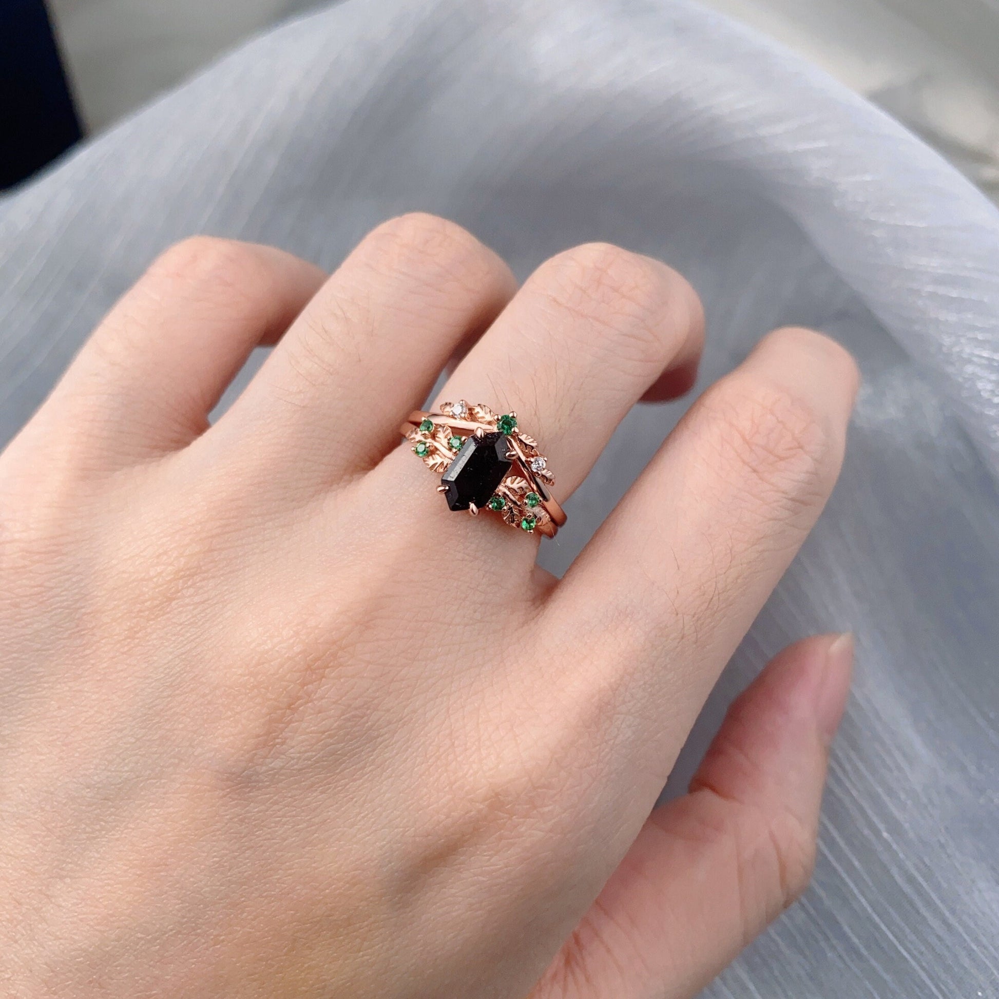 Vintage Hexagon Black Onyx Engagement Ring Set Rose Gold Leaf Branch Emerald Ring Unique Art Deco Bridal Wedding Ring Set Natural Stone Ring