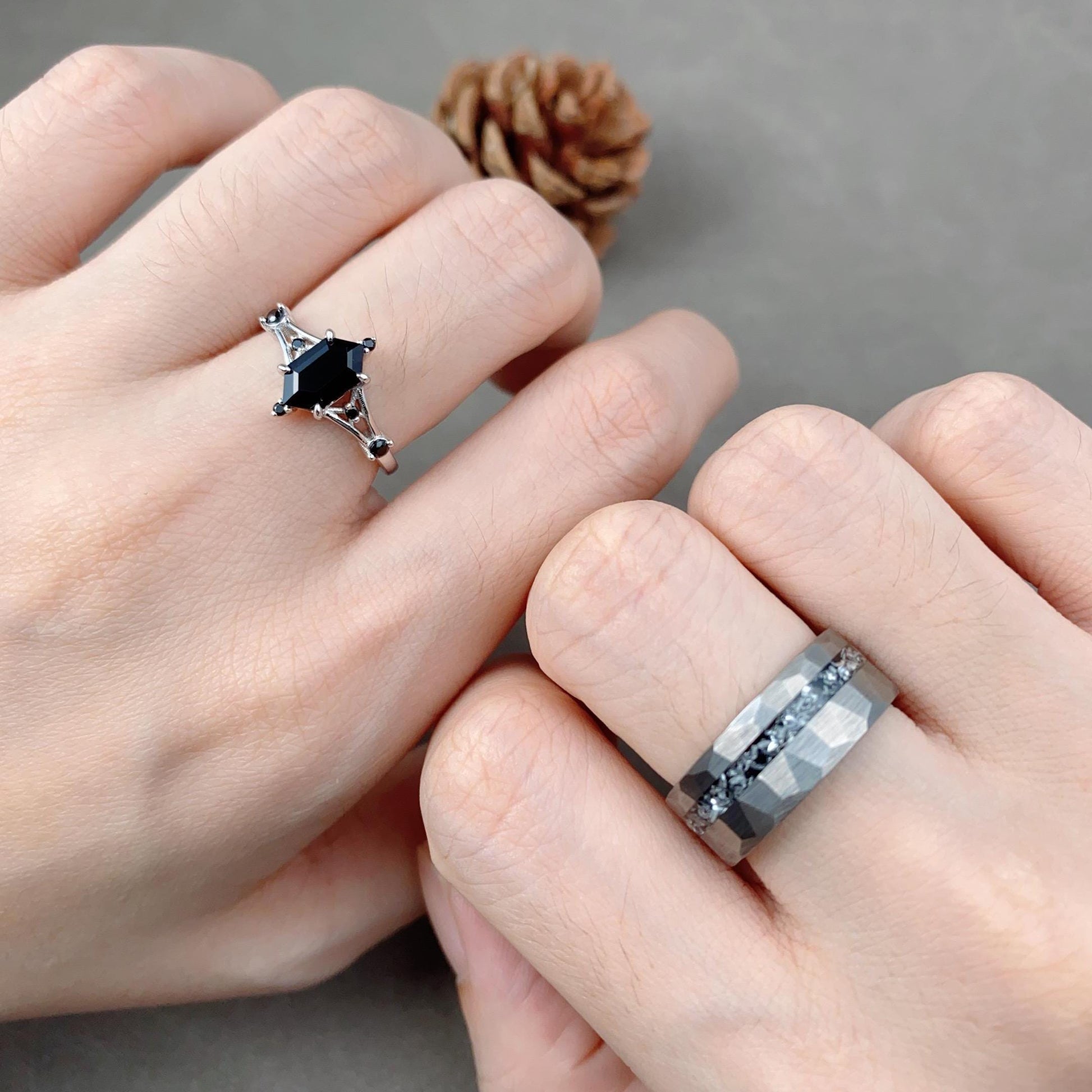 Hexagon cut Black Onyx Couples Ring Silver Matching Ring Set His and Hers Wedding Band Mens Meteorite Ring Hammered Ring Bridal Promise Ring