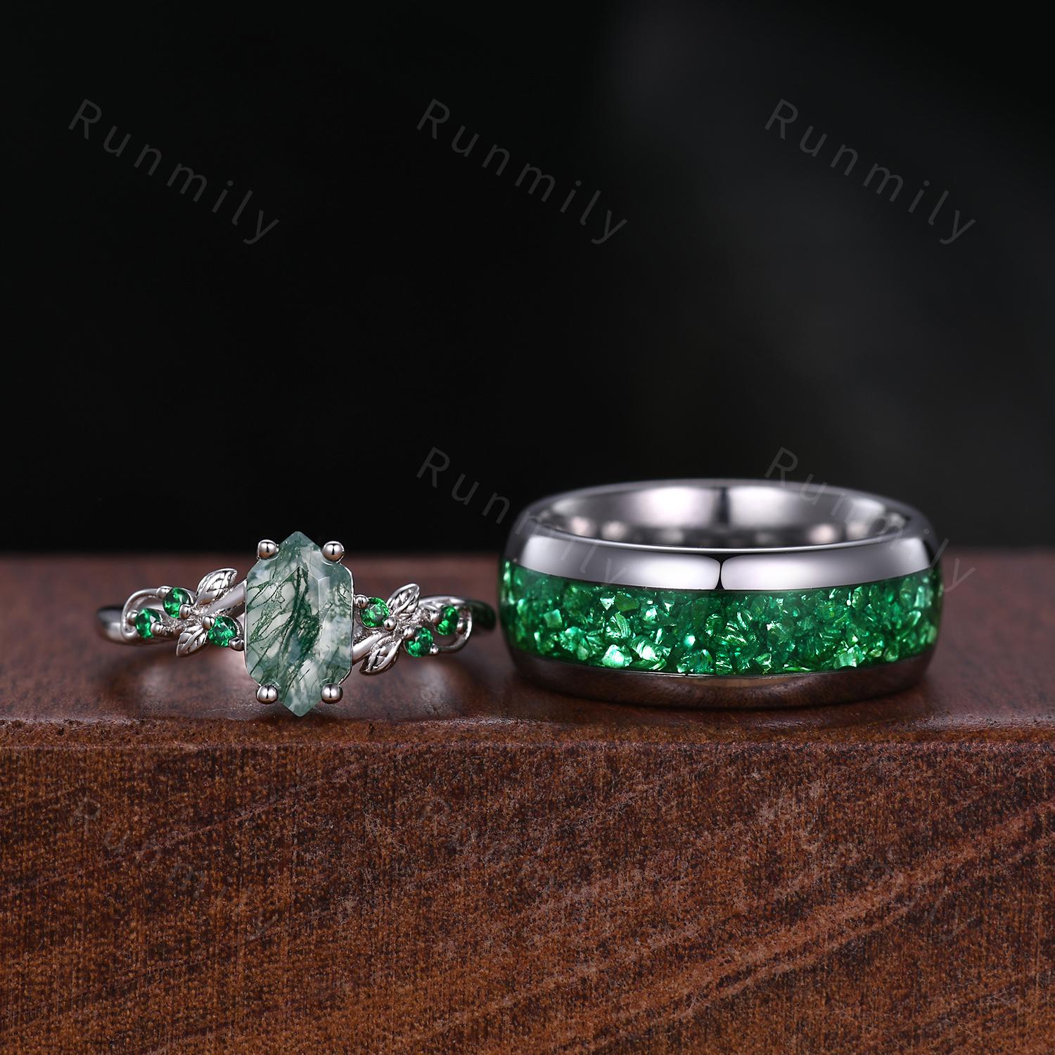 Moss Agate & Emerald Couples Ring Vintage Matching Promise Ring Set Silver His and Hers Wedding Band Mens Crushed Emerald Ring Green Rings