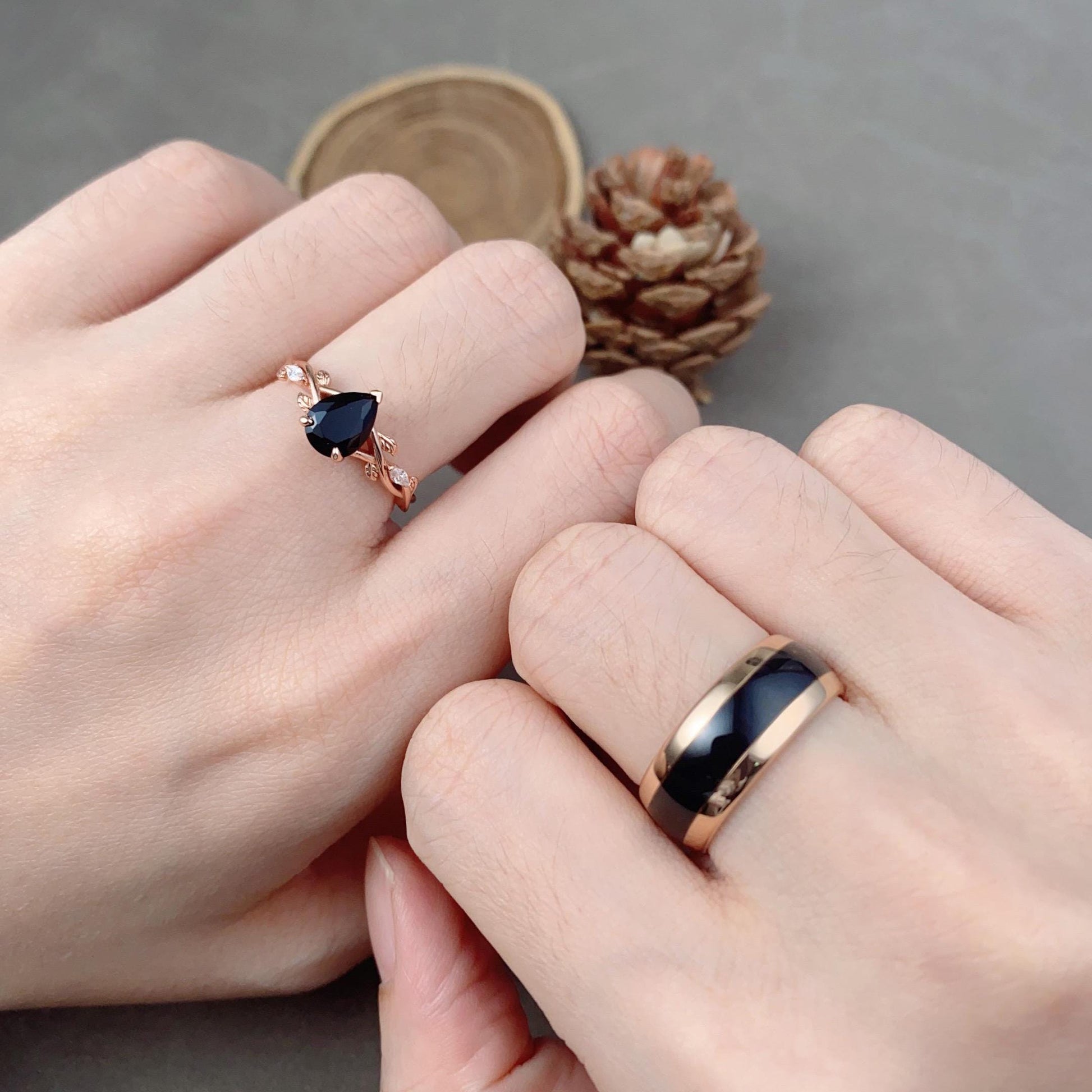Vintage Black Onyx Couples Ring Set His and Hers Wedding Band Rose Gold Matching Couples Unique Black Gemstone Promise Ring Anniversary Gift