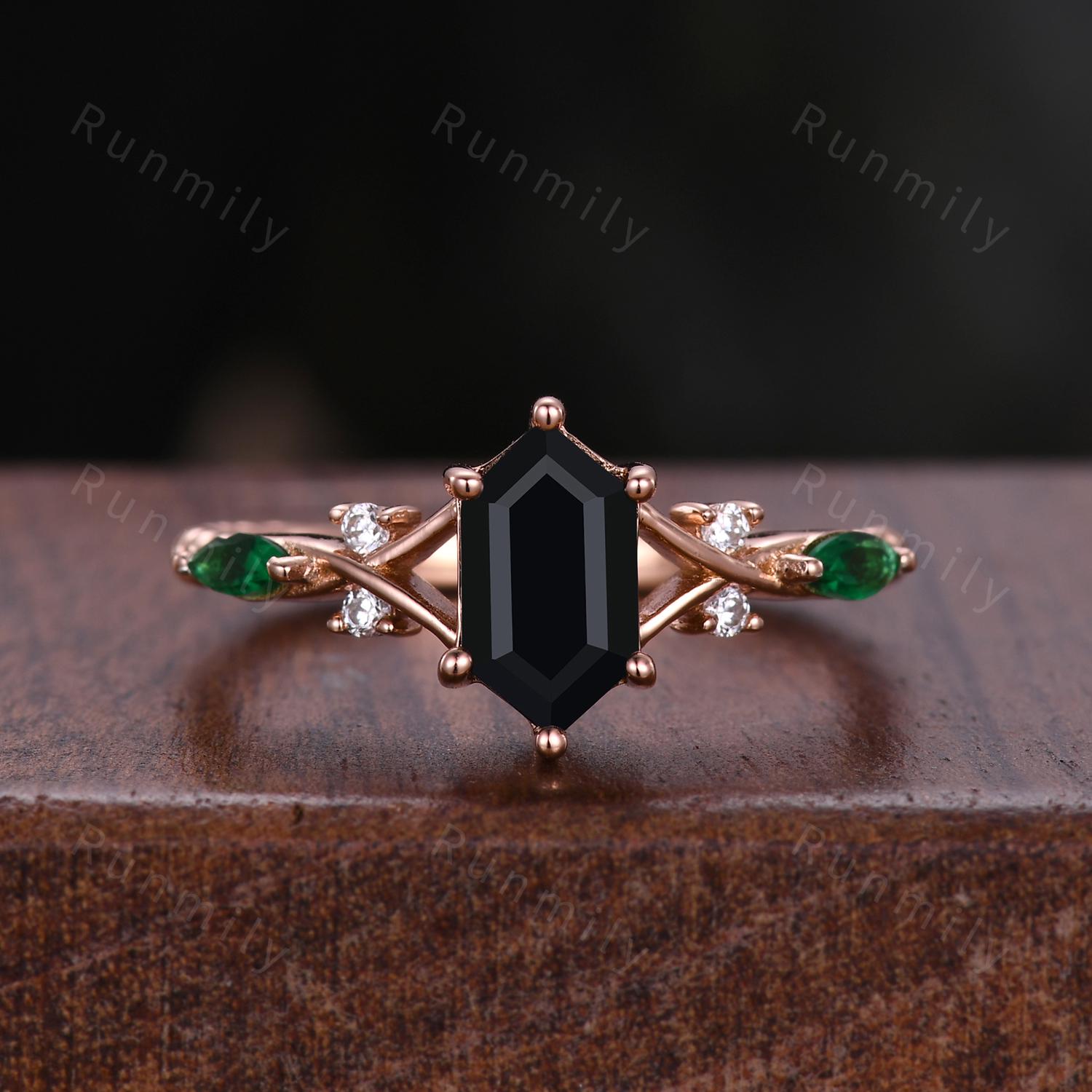Black Onyx and Emerald Couples Ring Rose Gold Matching Ring Set Nature Leaf Mens Emerald Ring Vintage His and Hers Wedding Band Gift