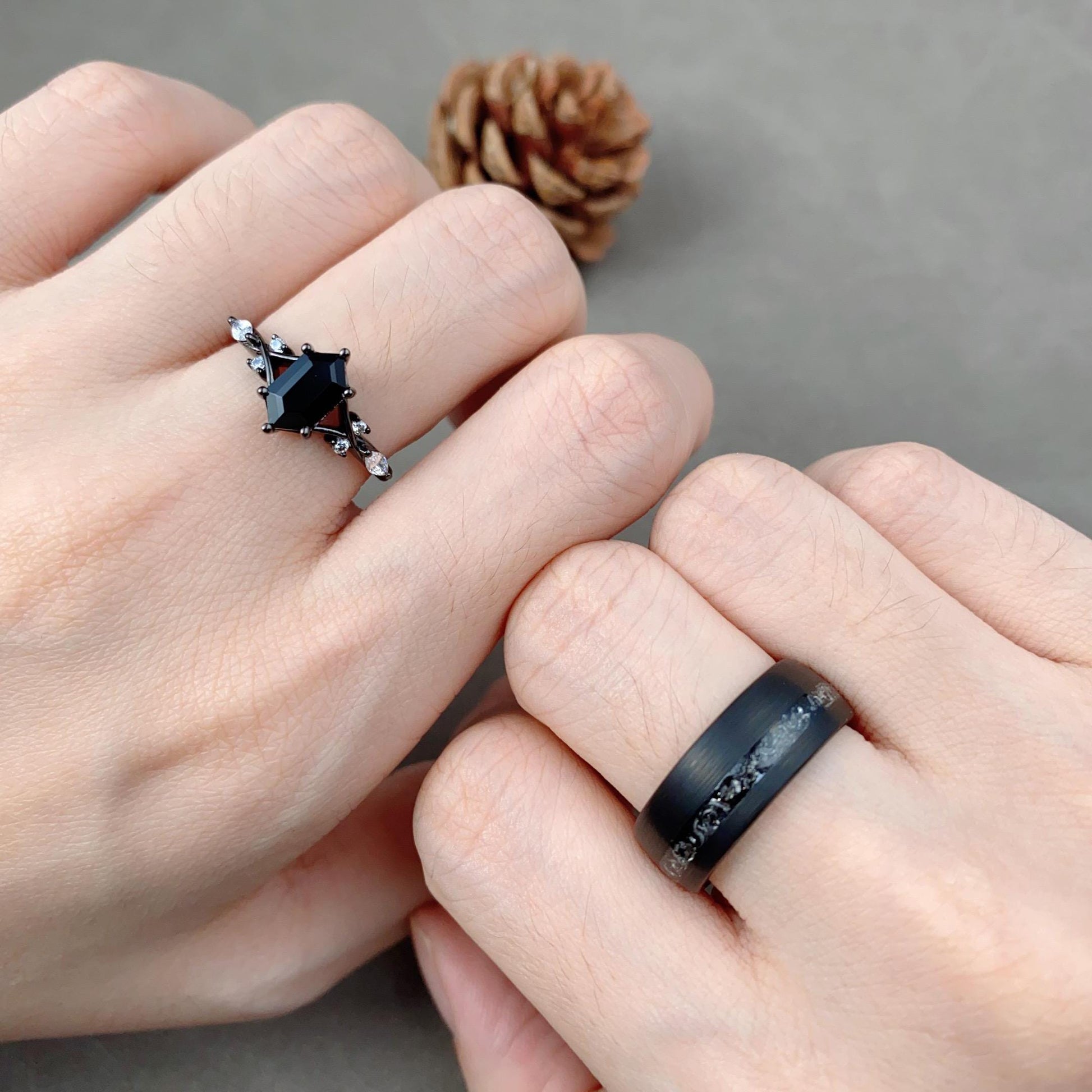Vintage Black Onyx Couples Ring Black Gold Matching Ring Set His and Hers Wedding Band Promise Ring For Men For Women Black Gemstone Ring
