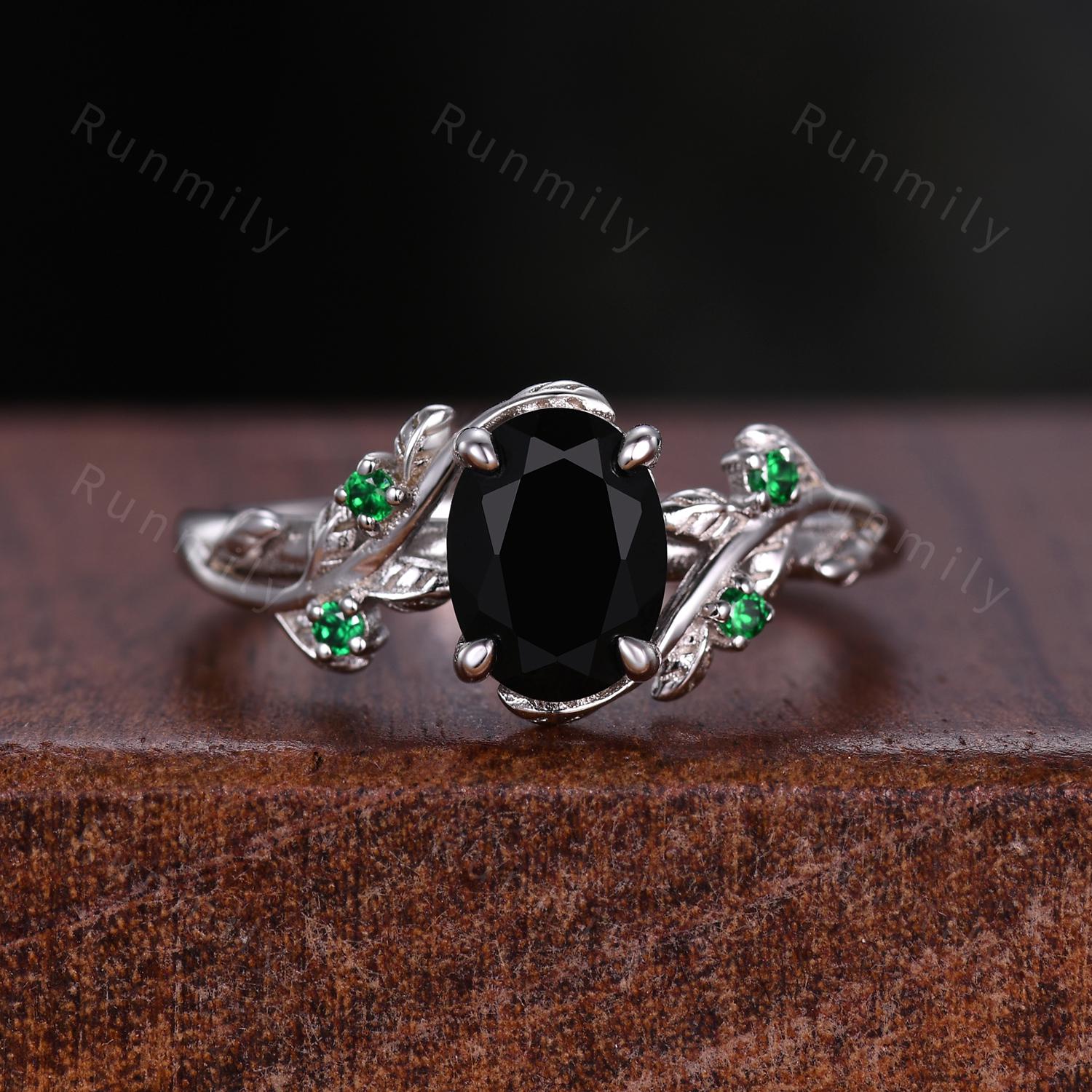 Nature Inspired Black Onyx Couples Ring Sterling Silver His and Hers Wedding Band Leaf Style Mens Emerald Ring Matching Couple Promise Ring