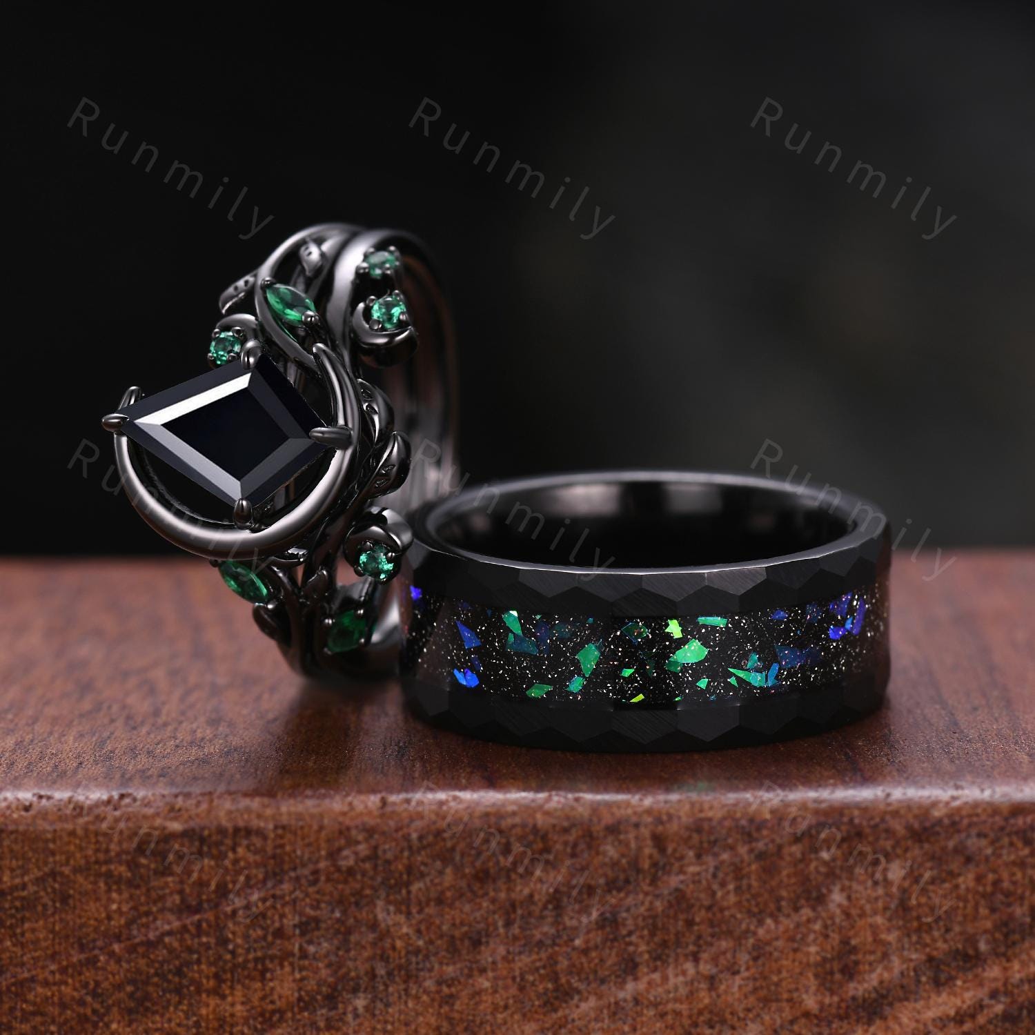 Nature inspired Black Onyx couples ring set gothic black gold His and Hers wedding band unique moon style ring Mens Promise ring Couple Gift