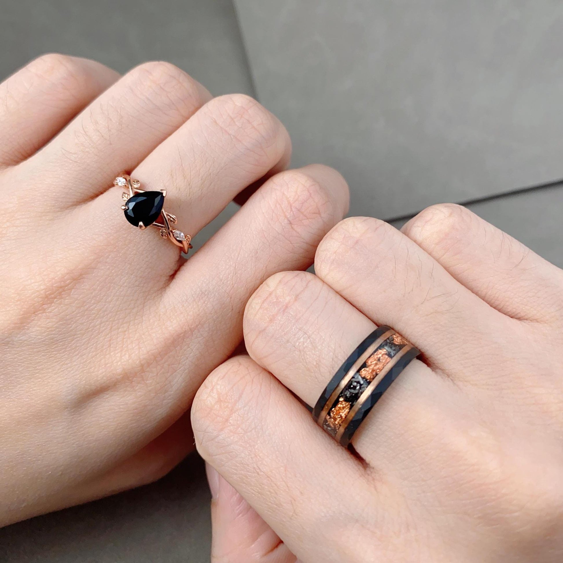 Vintage Black Onyx Couples Ring Set His and Hers Wedding Band Mens Gold Leaf Ring Rose Gold Matching Couples Promise Ring Nature Inspired