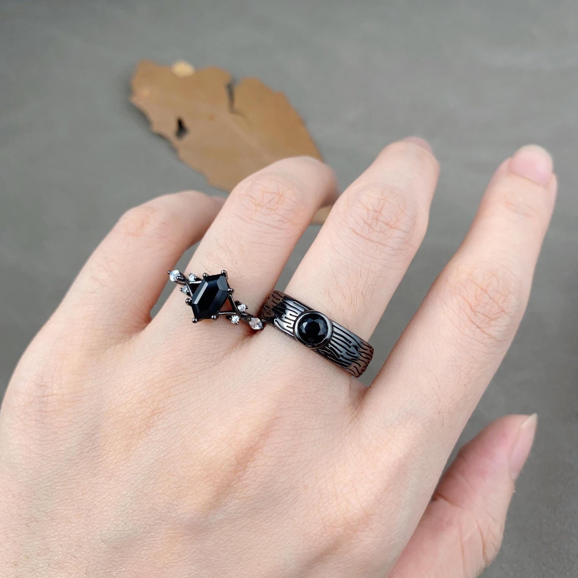 Gothic Black Onyx Couples Ring Set Black Gold Promise Ring For Men For Women Vintage His and Hers Wedding Band Mens Engagement Ring Gift