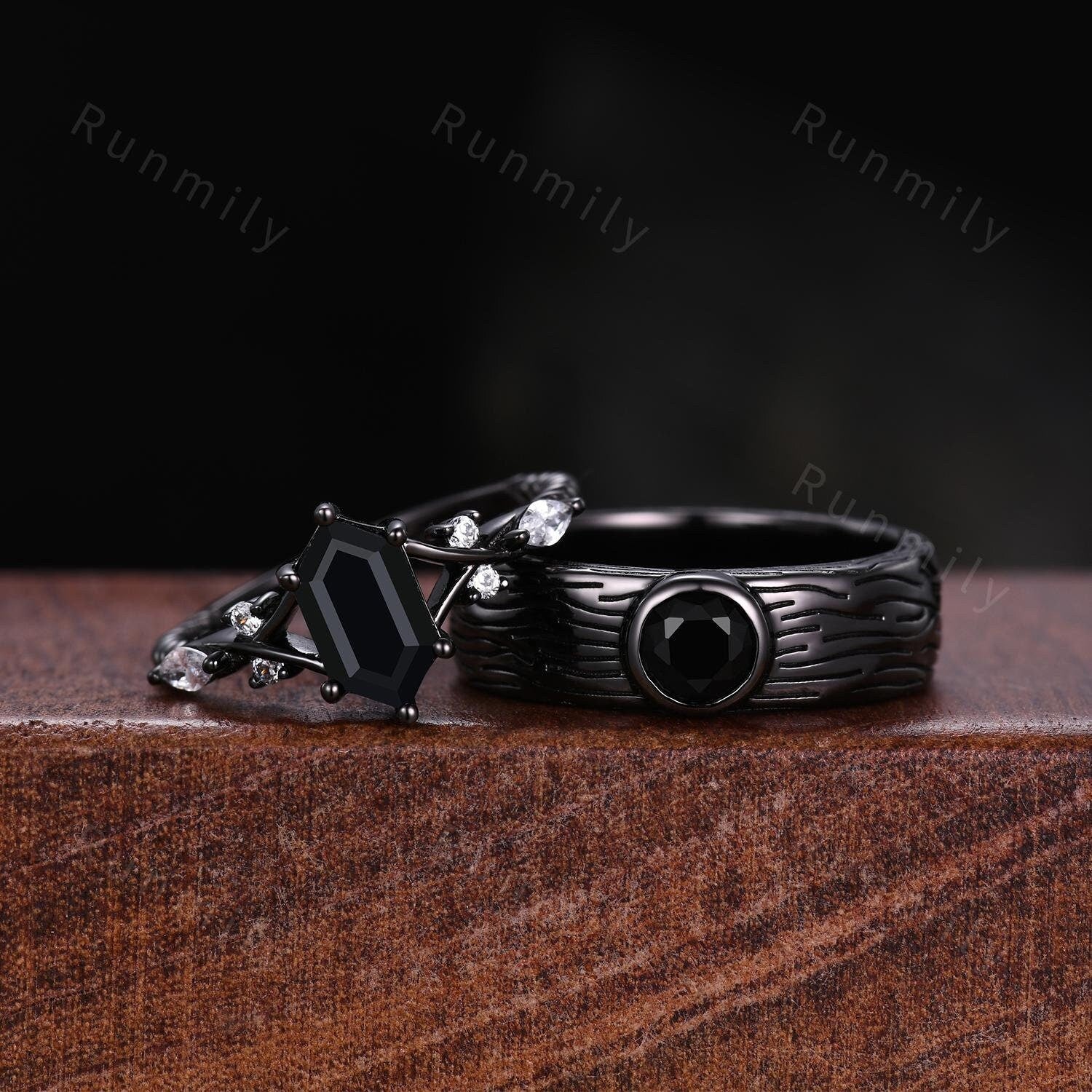 Gothic Black Onyx Couples Ring Set Black Gold Promise Ring For Men For Women Vintage His and Hers Wedding Band Mens Engagement Ring Gift