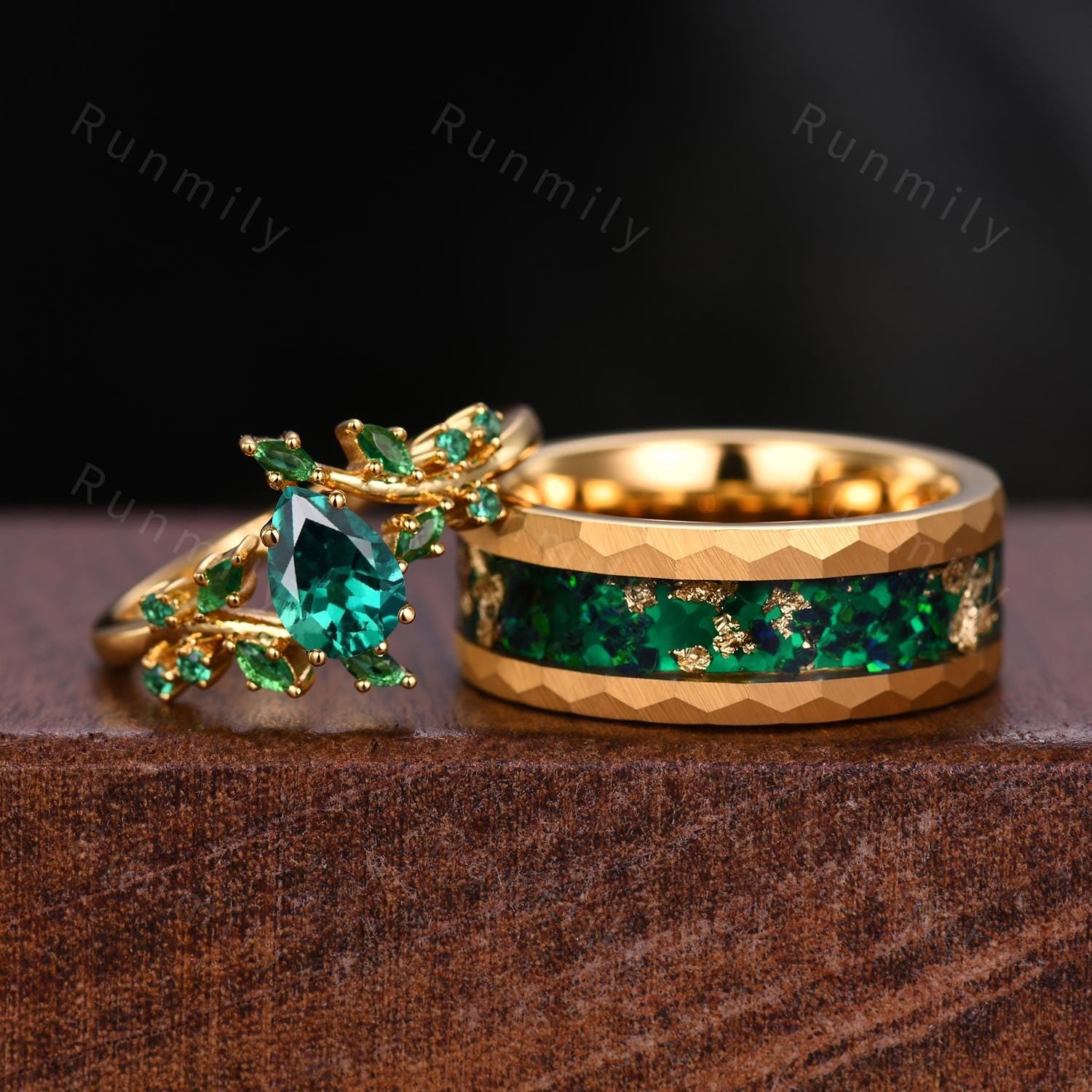 Yellow Gold Emerald Couples Ring Vintage His and Hers Wedding Ring Set Leaf Style Ring Mens Tungsten Ring Anniversary Gift For Men and Women