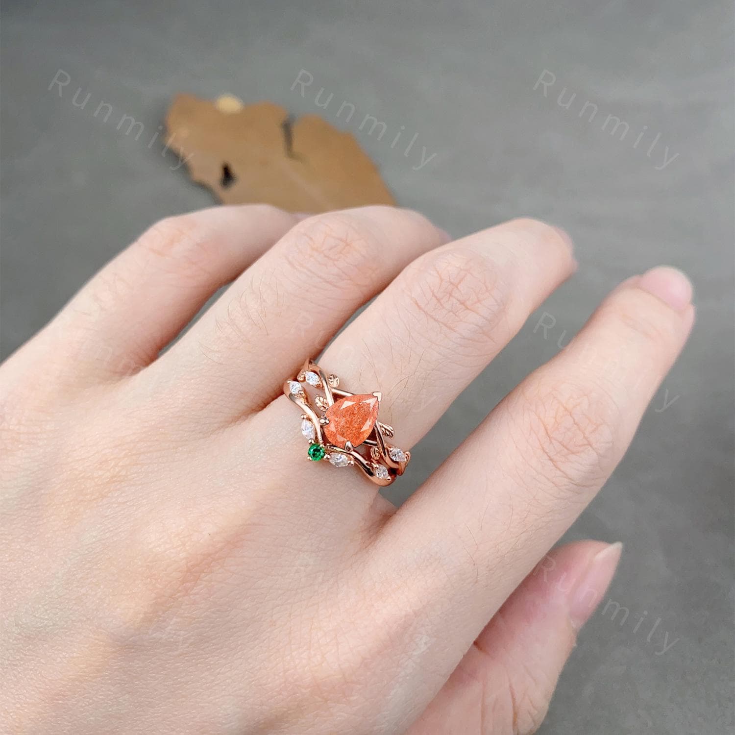 Vintage Pear Shaped Sunstone Engagement Ring Set Rose Gold Twig Vine Emerald Curved Band Nature Inspired Bridal Promise Ring Orange Stone