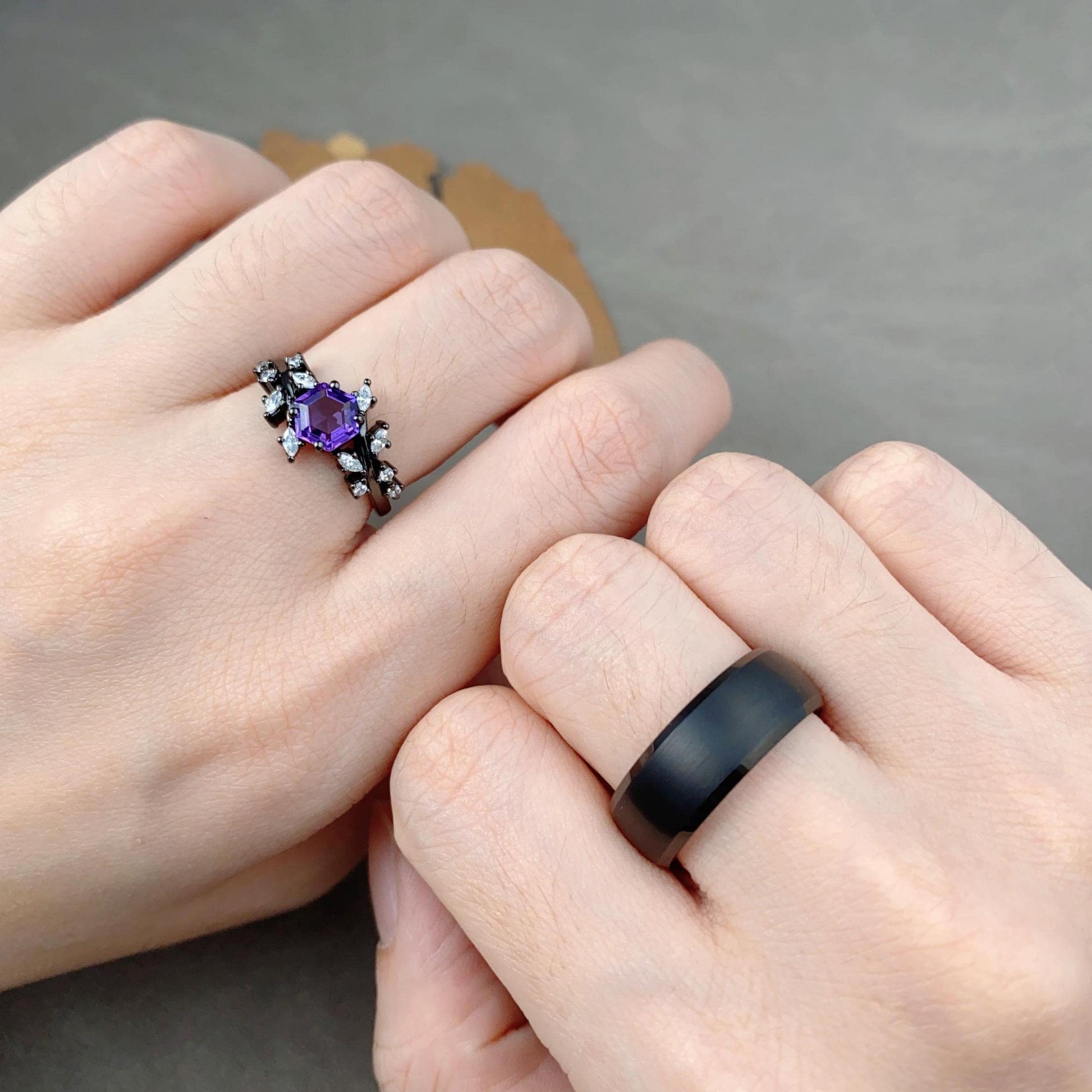 Unique Amethyst Couples Ring Gothic Black Gold His And Hers Wedding Band Purple Matching Ring Set Mens Promise Ring Nature Inspired Ring