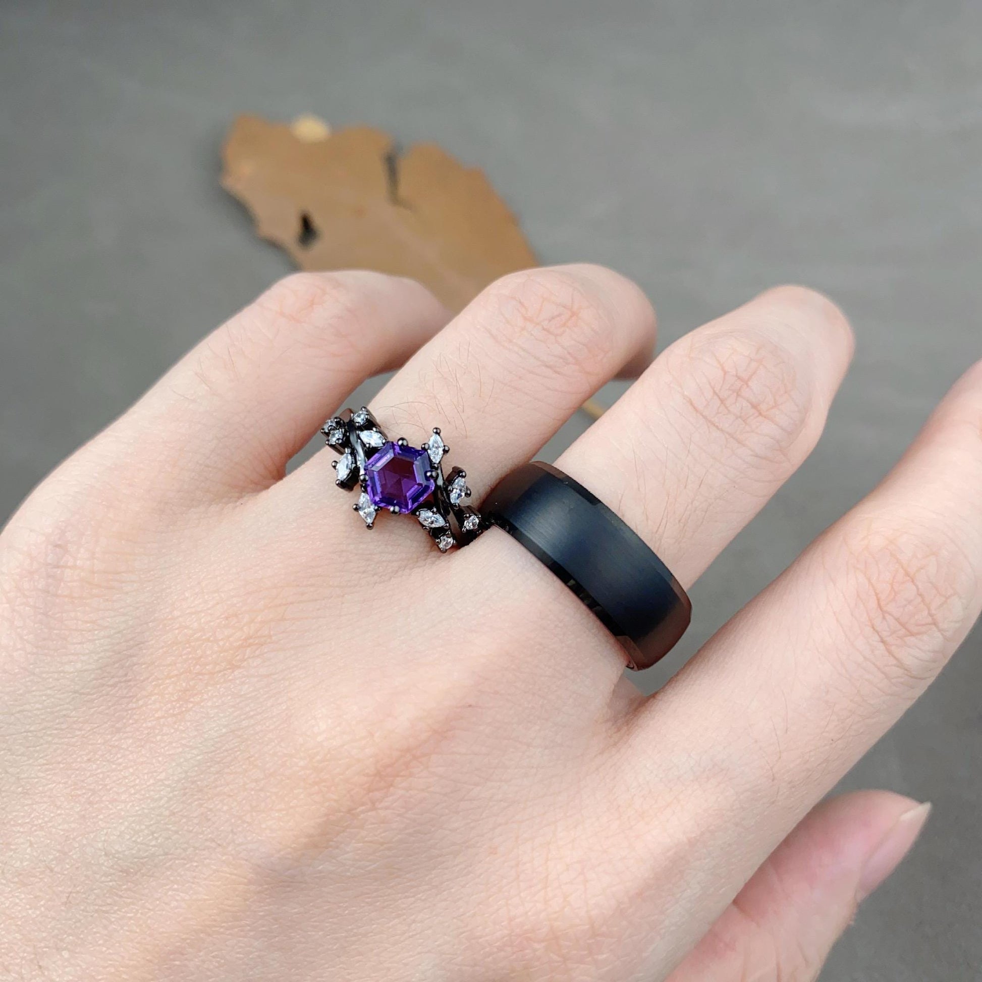 Unique Amethyst Couples Ring Gothic Black Gold His And Hers Wedding Band Purple Matching Ring Set Mens Promise Ring Nature Inspired Ring