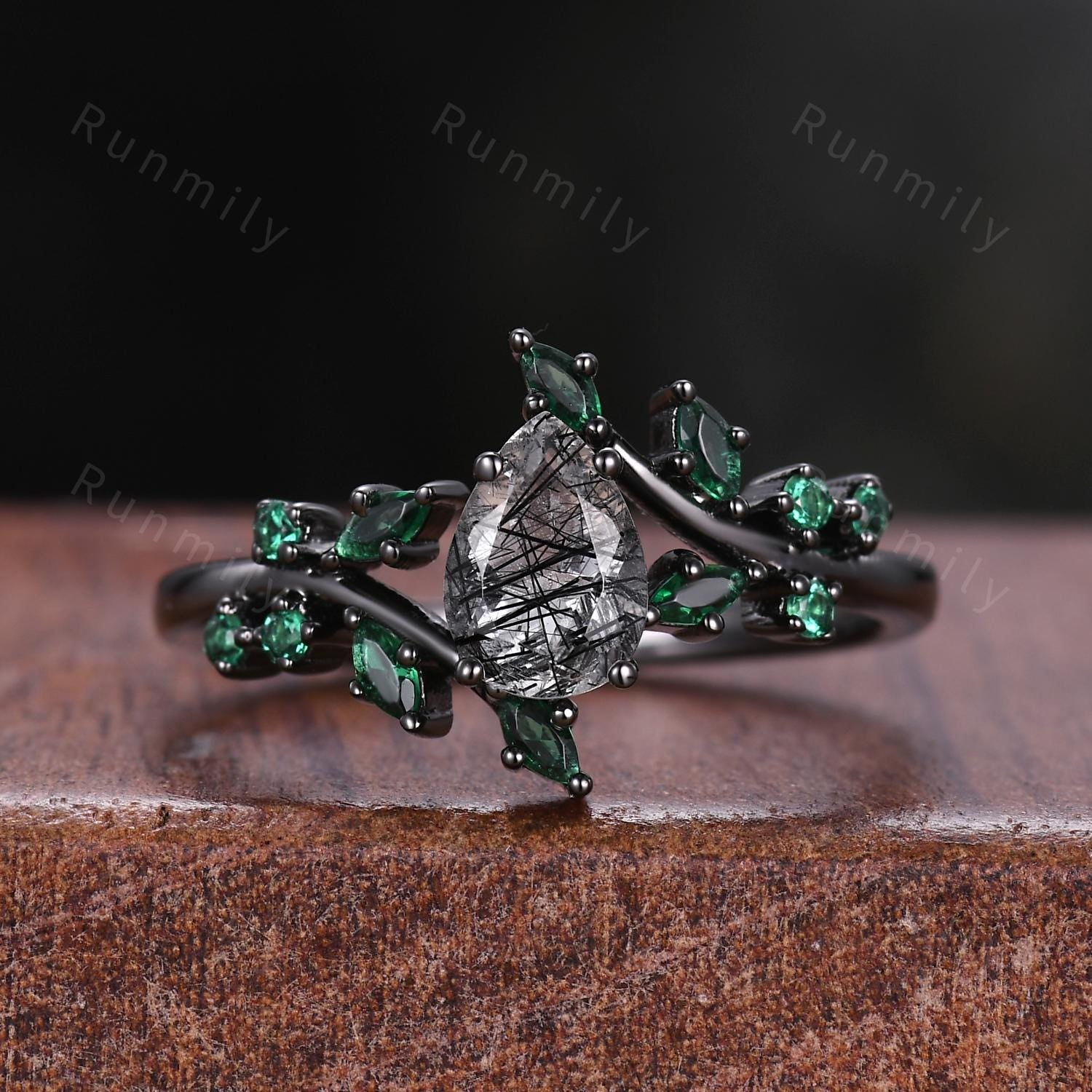 Pear cut black rutilated quartz couples ring vintage emerald twig ring black gold rings unique green and black His and Hers wedding ring set