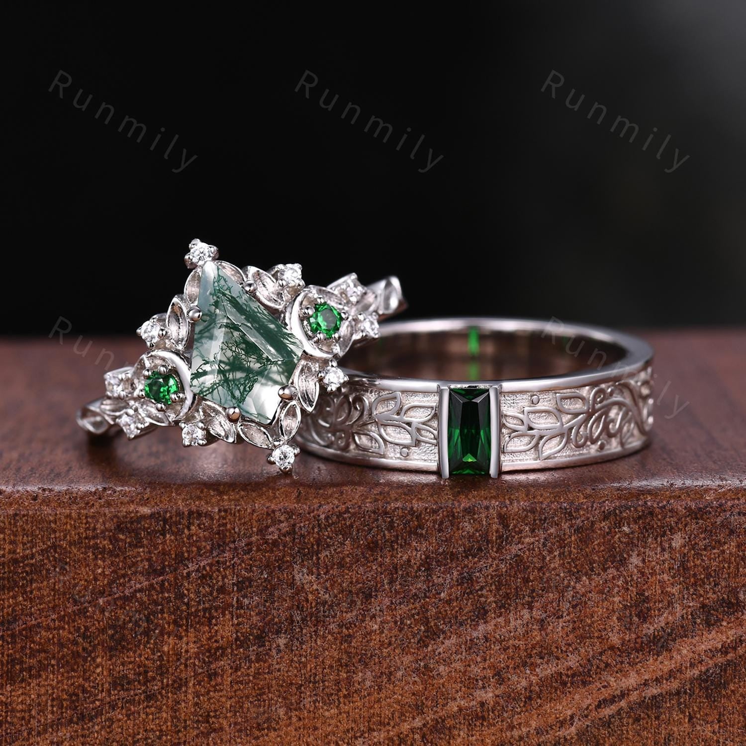 Antique Natural Moss Agate Couples Ring Set Silver Promise Ring For Men For Women Vintage His and Hers Wedding Band Mens Emerald Ring