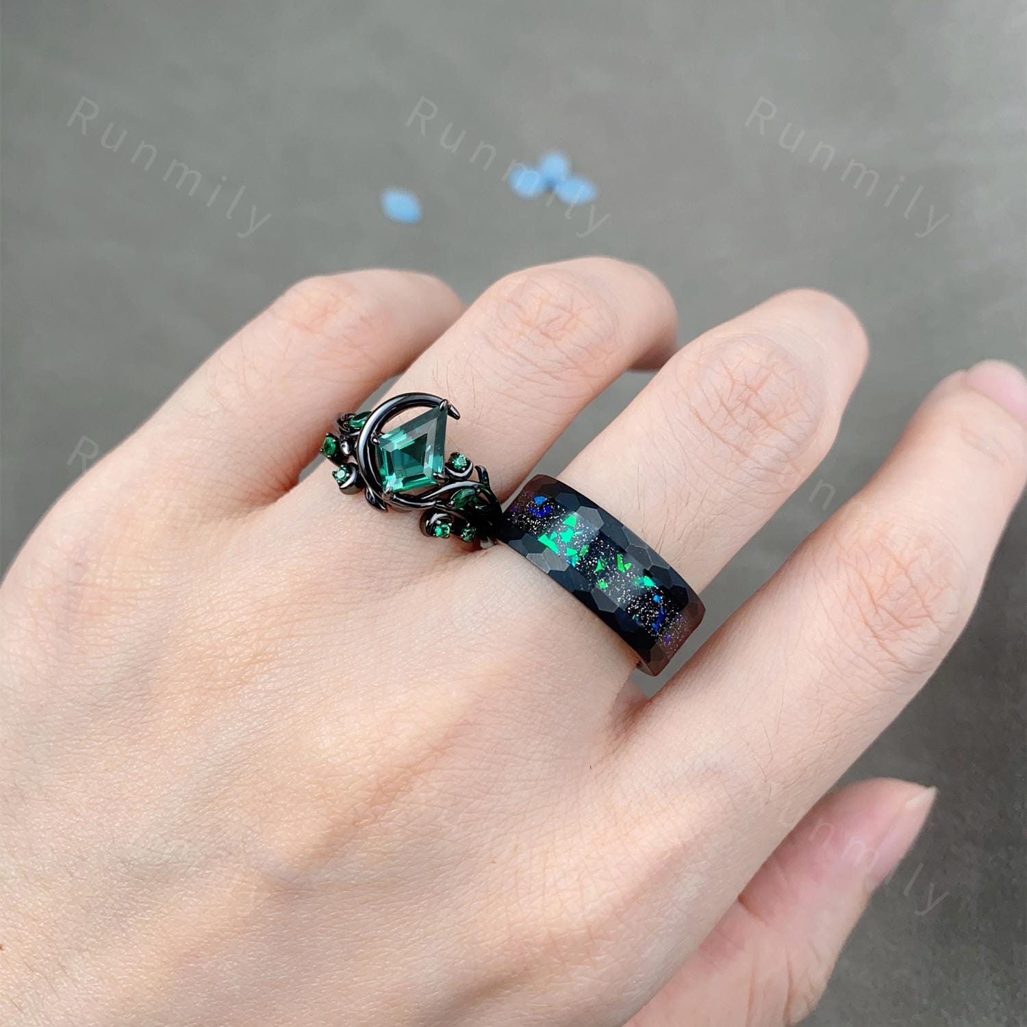 Nature Inspired Black Rutilated Quartz Engagement Ring Set Unique Crescent Moon Emerald Ring Gothic Black Gold Ring Women Leaf Design Ring